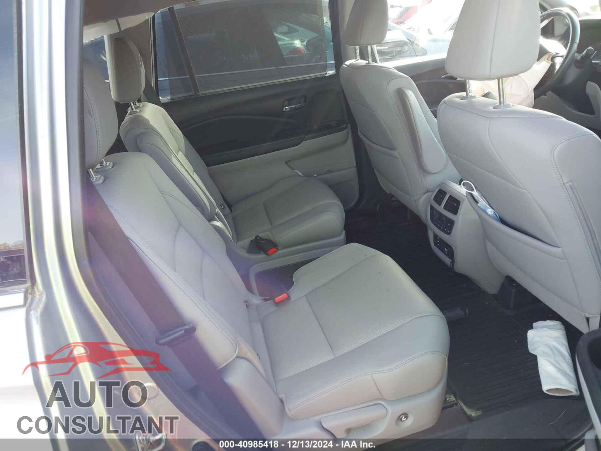 HONDA PILOT 2017 - 5FNYF6H04HB049093