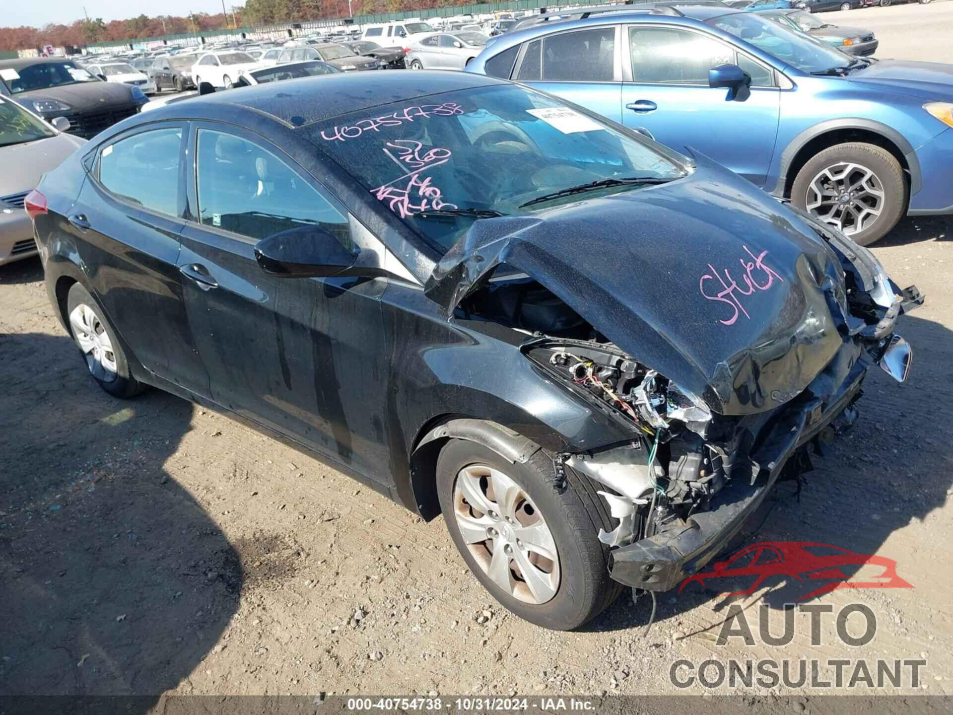 HYUNDAI ELANTRA 2016 - KMHDH4AE3GU645963
