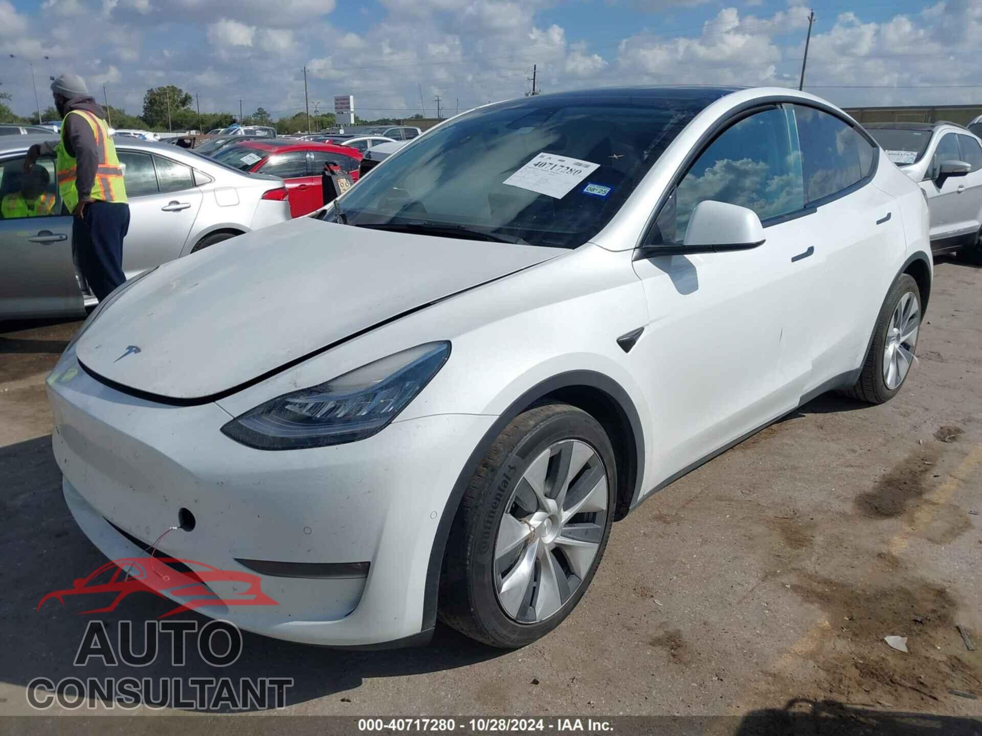 TESLA MODEL Y 2022 - 7SAYGDEE5NF434971