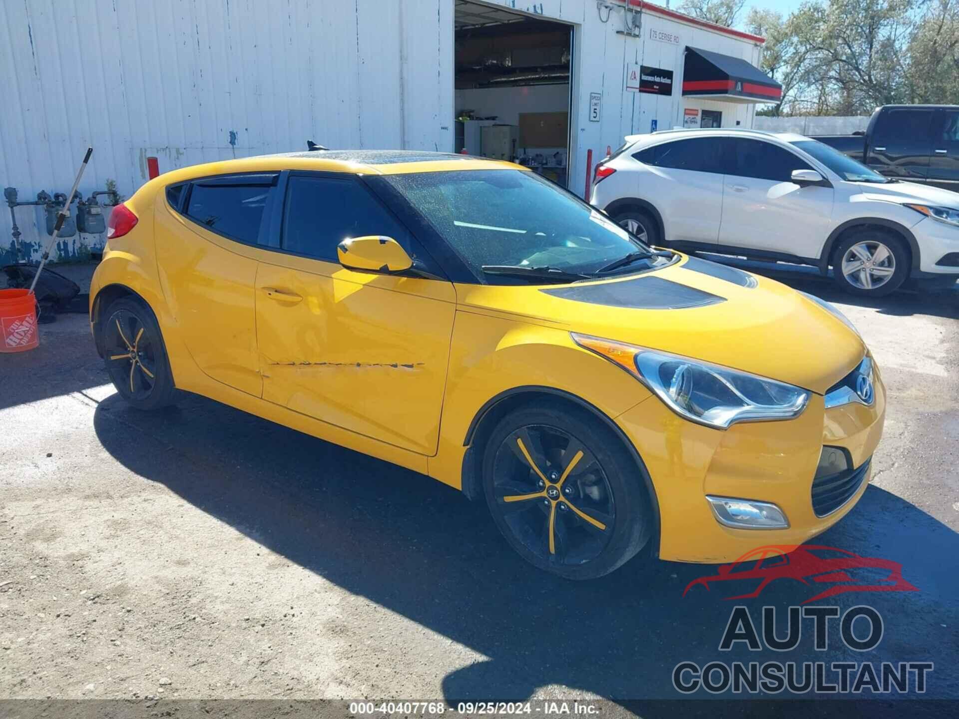 HYUNDAI VELOSTER 2013 - KMHTC6AD8DU093272