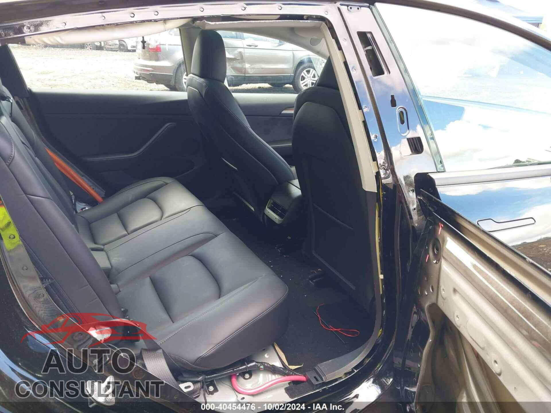 TESLA MODEL 3 2023 - 5YJ3E1EA0PF686655