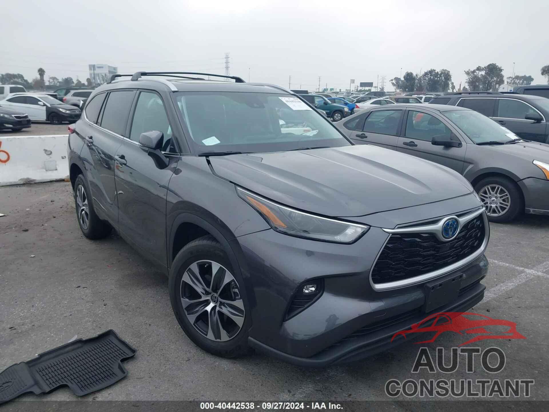 TOYOTA HIGHLANDER 2022 - 5TDHARAH5NS513029