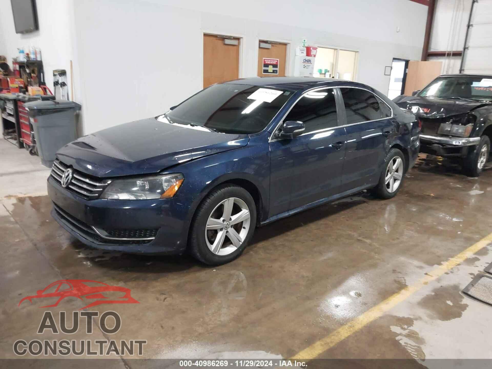 VOLKSWAGEN PASSAT 2014 - 1VWBT7A37EC105607