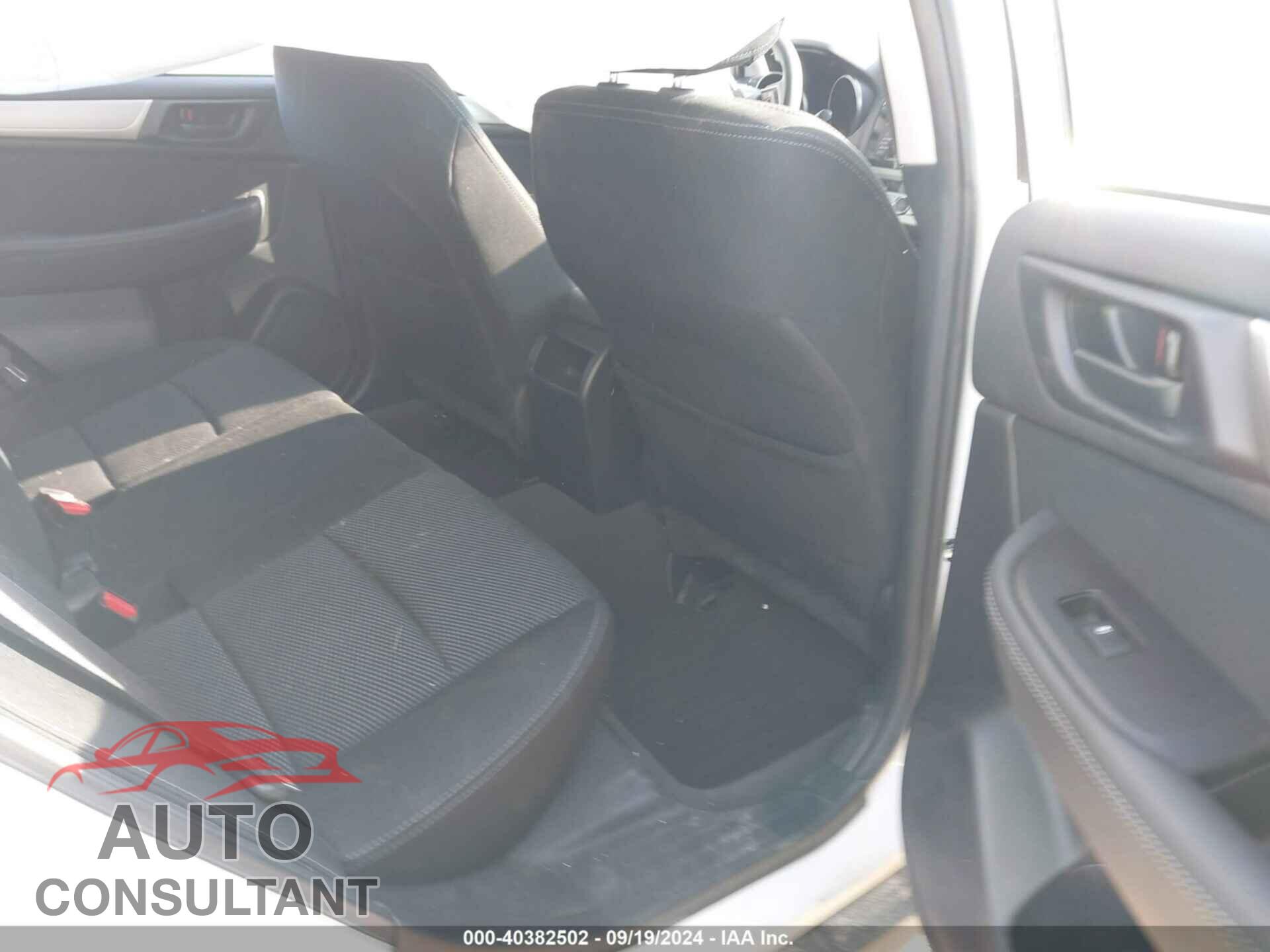 SUBARU OUTBACK 2018 - 4S4BSAAC1J3390166