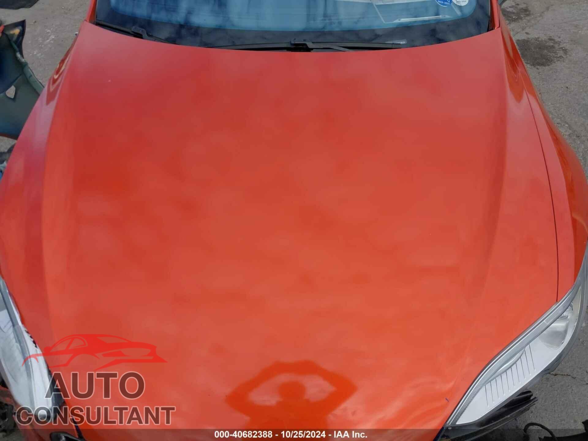 TESLA MODEL S 2015 - 5YJSA1E13FF106126