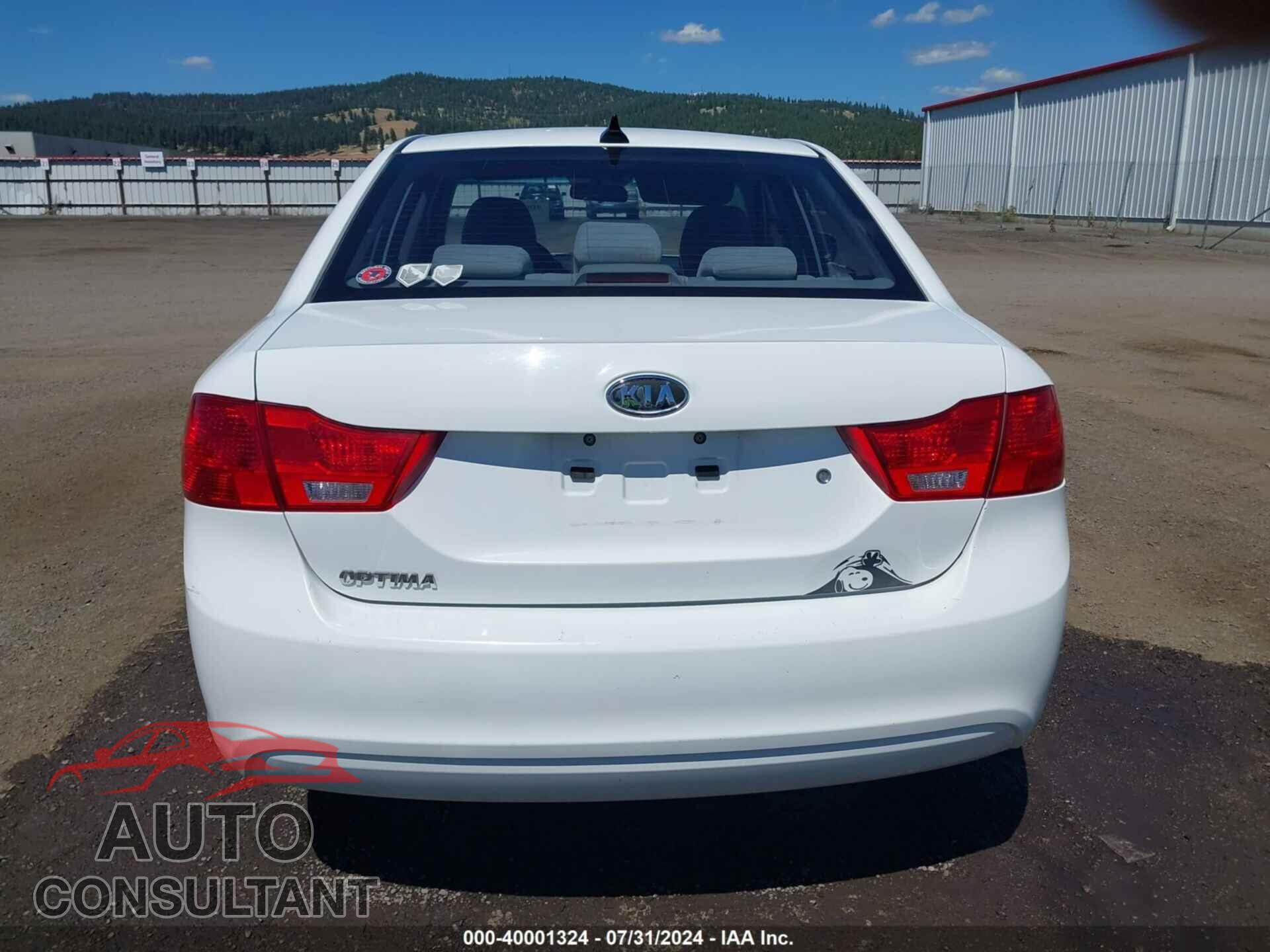 KIA OPTIMA 2010 - KNAGG4A86A5422460