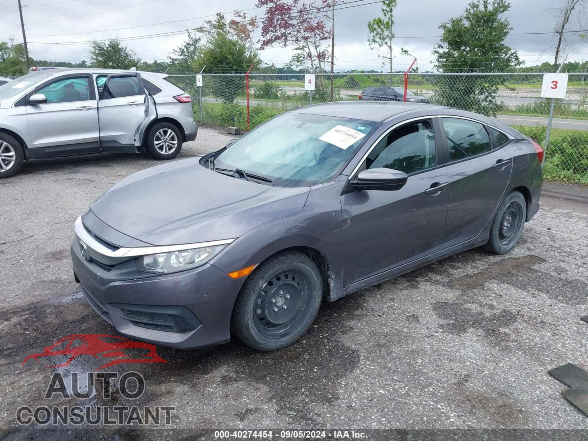 HONDA CIVIC 2018 - 19XFC2F50JE014117