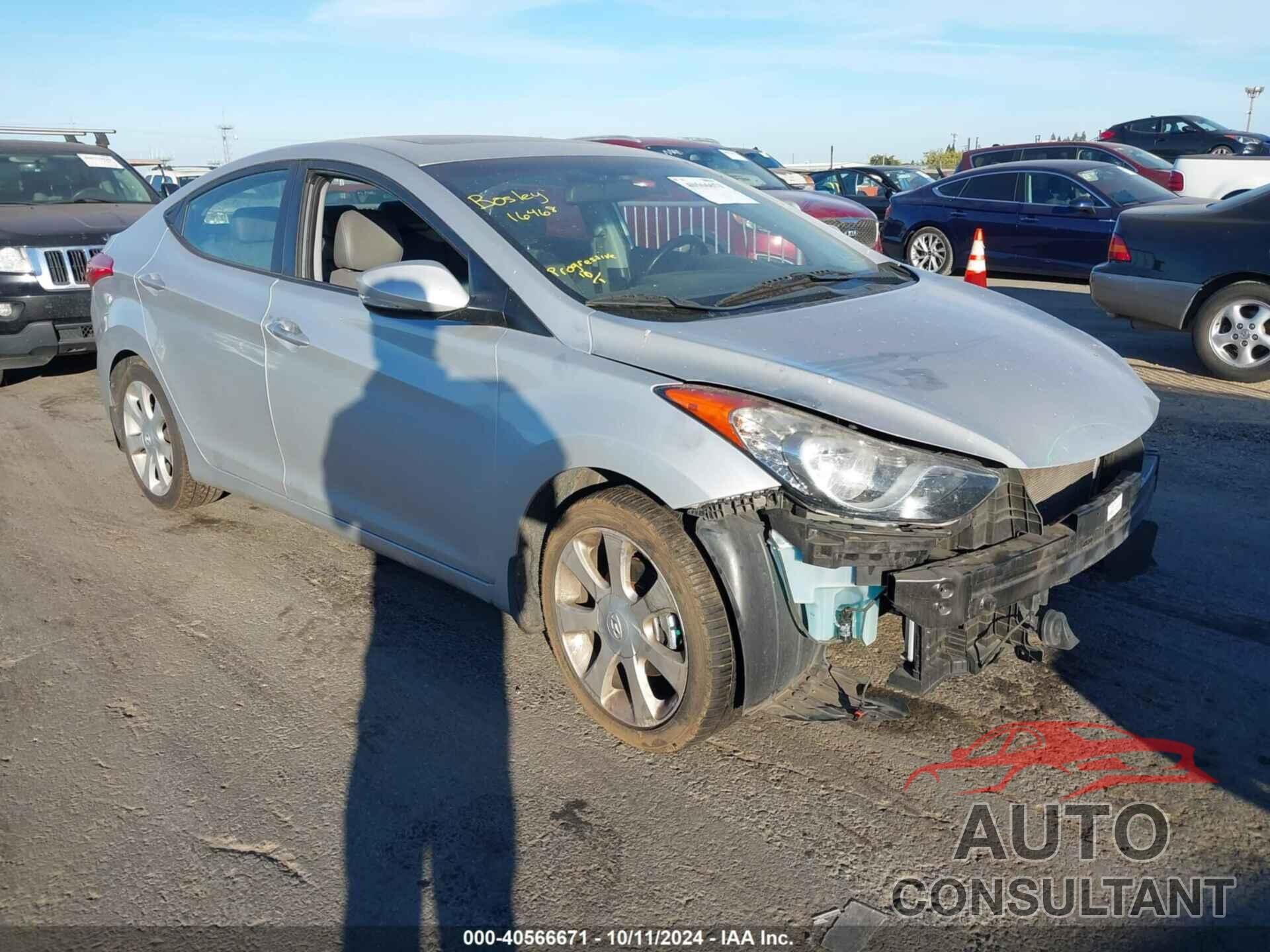 HYUNDAI ELANTRA 2013 - KMHDH4AE4DU871697