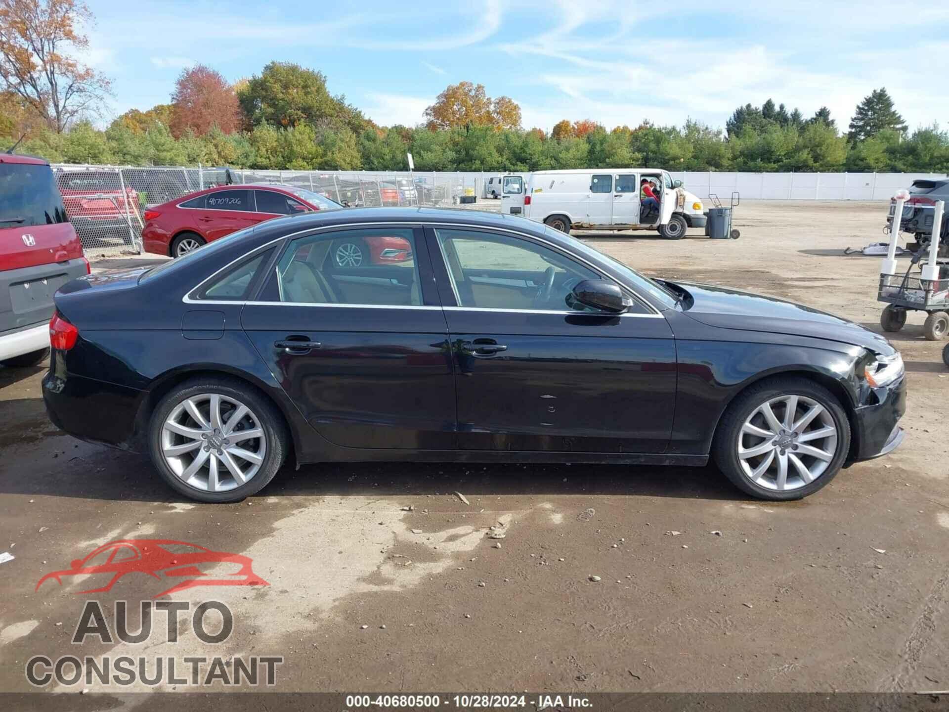AUDI A4 2013 - WAUFFAFL5DN010514