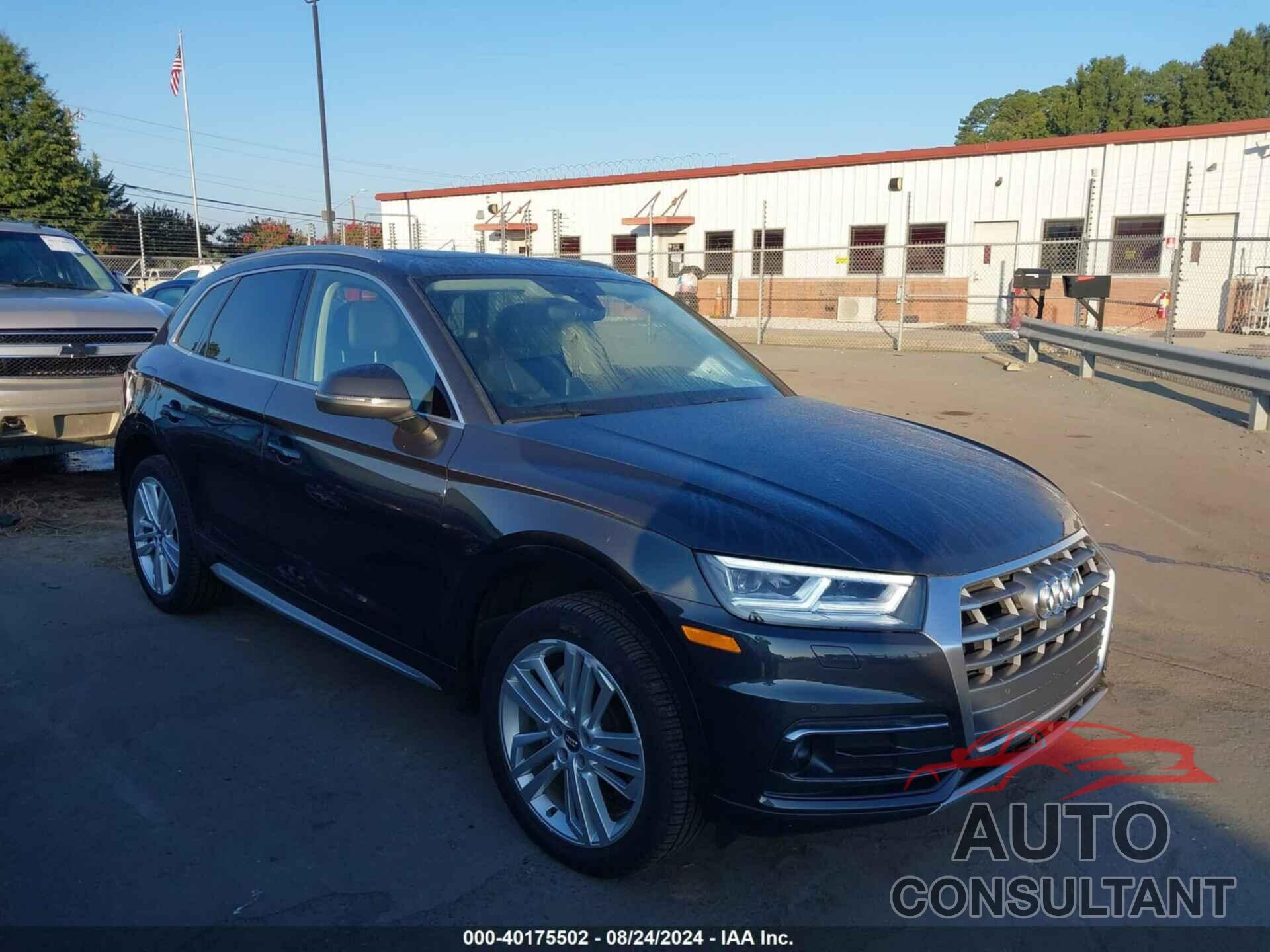 AUDI Q5 2018 - WA1CNAFY2J2107875