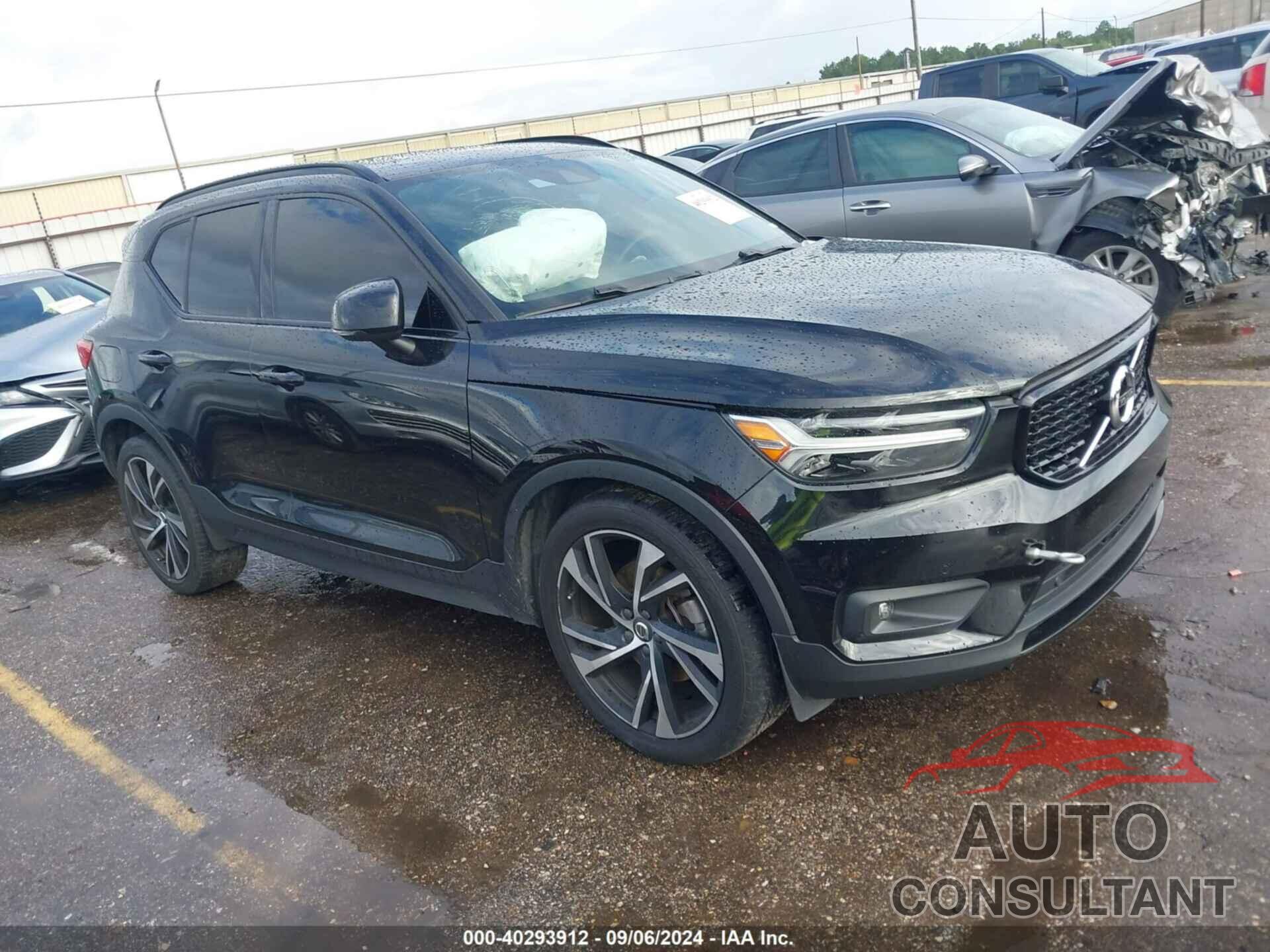 VOLVO XC40 2020 - YV4162UM1L2265253