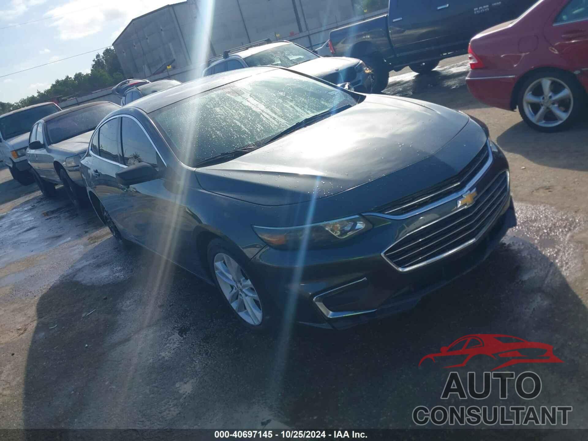 CHEVROLET MALIBU 2017 - 1G1ZB5ST4HF113845
