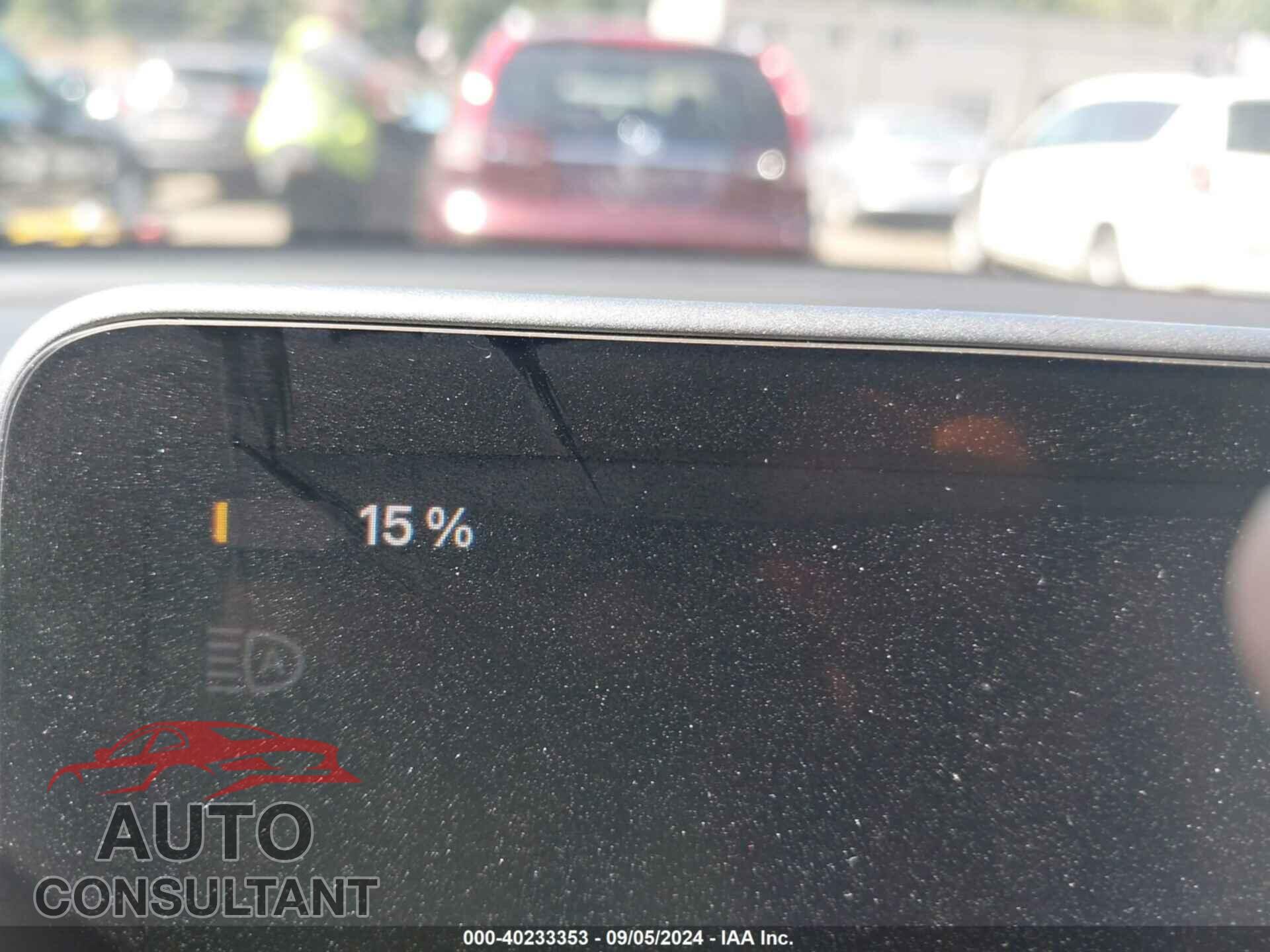 TESLA MODEL Y 2024 - 7SAYGDEE4RA239771
