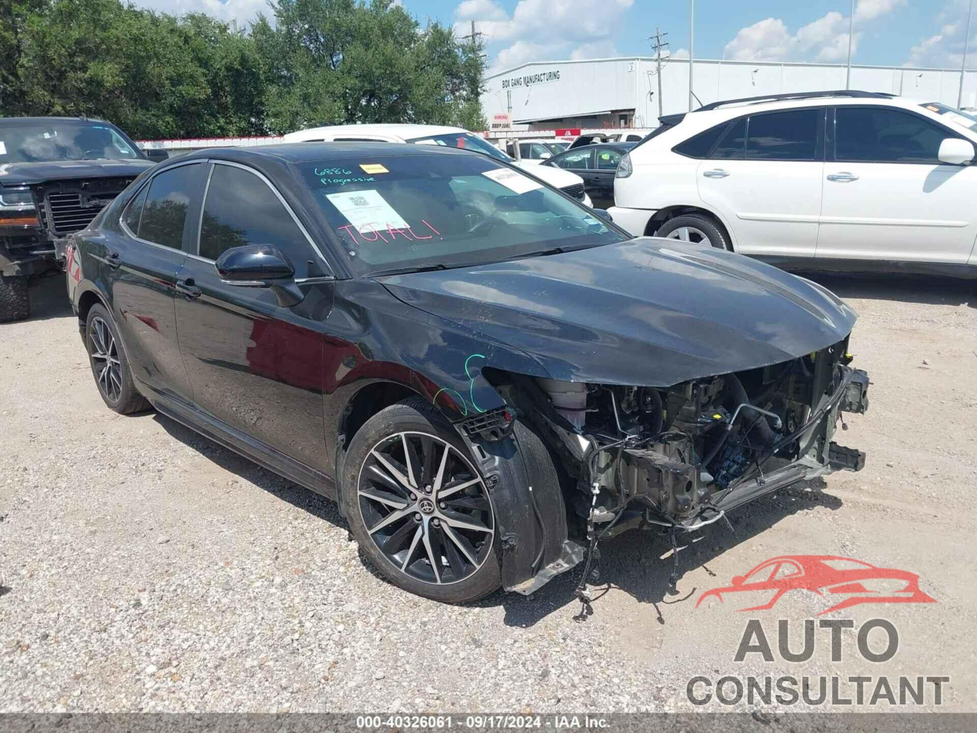 TOYOTA CAMRY 2023 - 4T1T11AK4PU828647