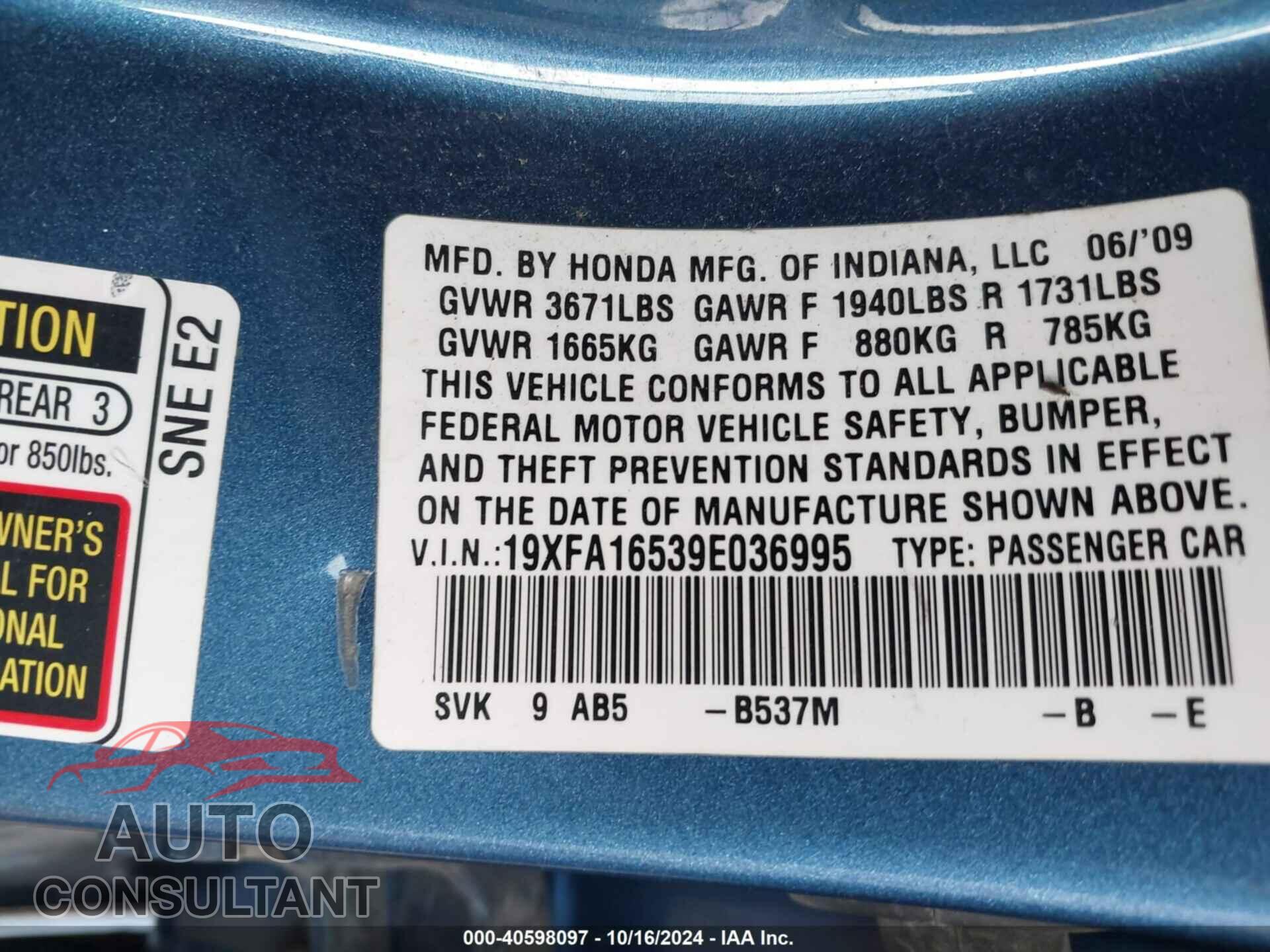 HONDA CIVIC 2009 - 19XFA16539E036995