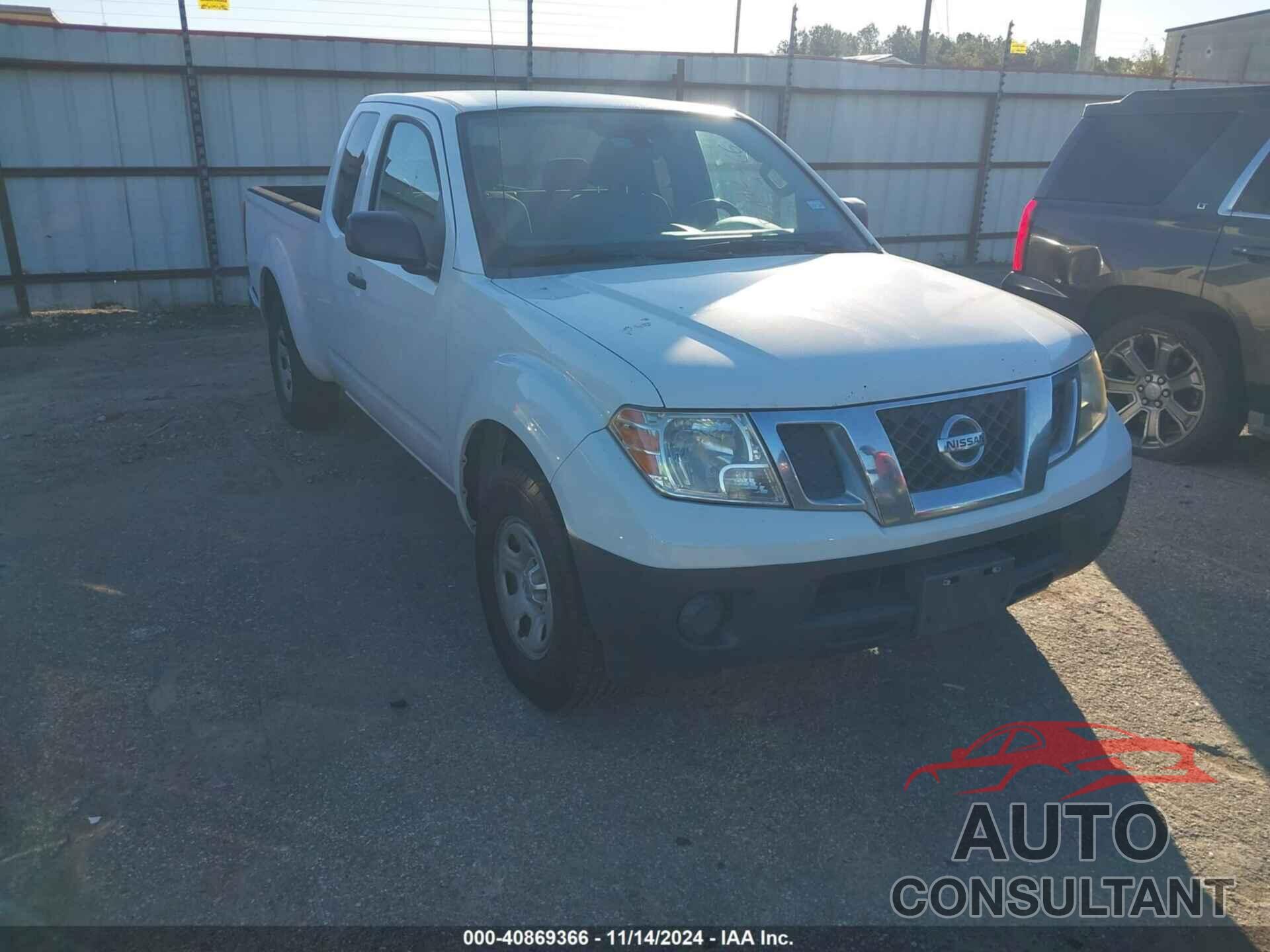 NISSAN FRONTIER 2015 - 1N6BD0CT6FN758923