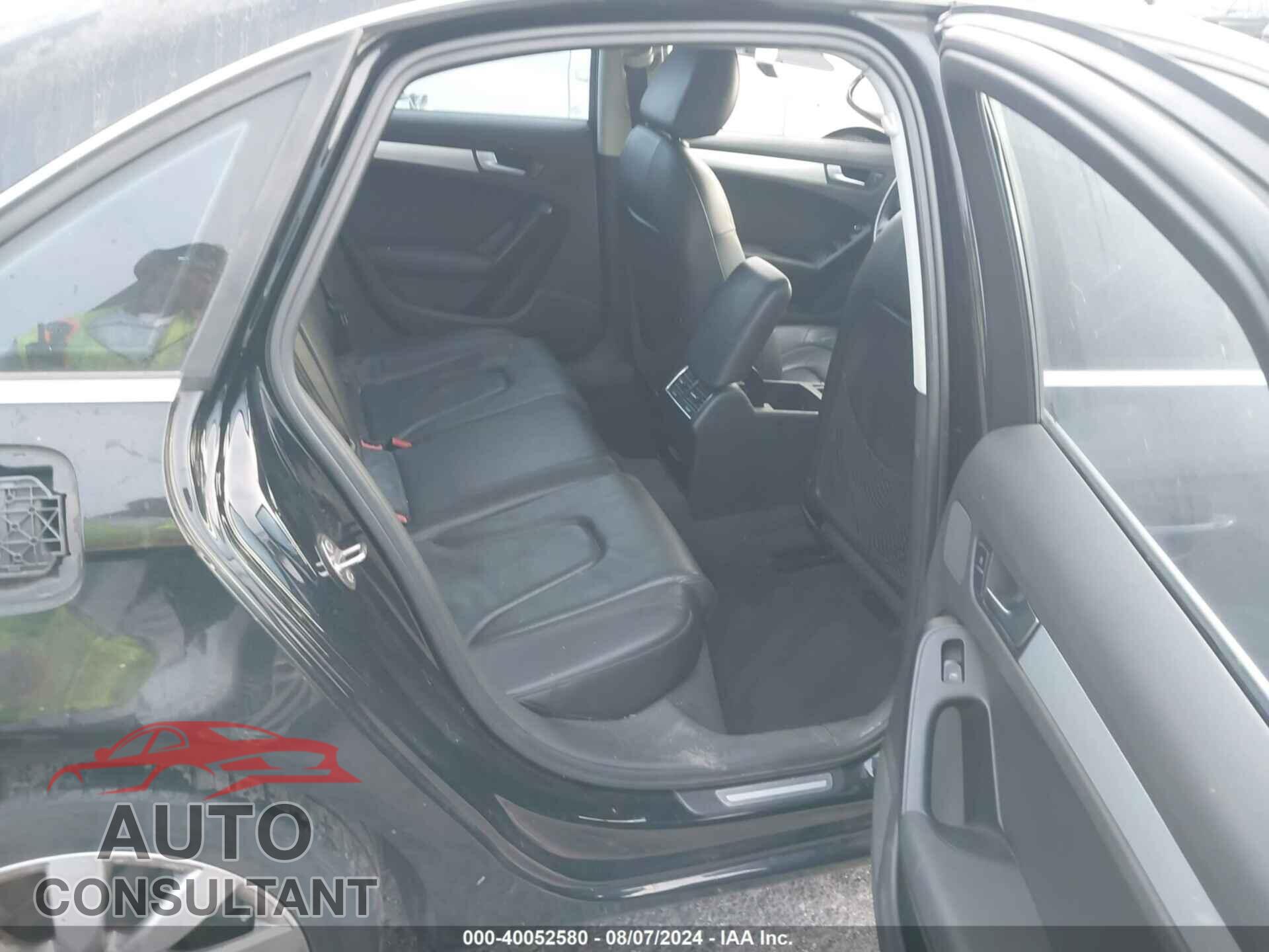 AUDI A4 2010 - WAUEFAFL1AN009674