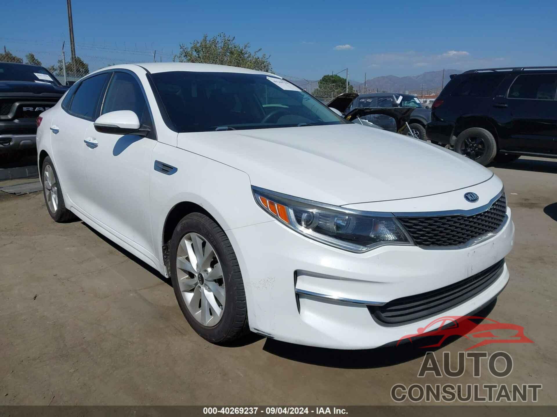 KIA OPTIMA 2018 - 5XXGT4L37JG251116