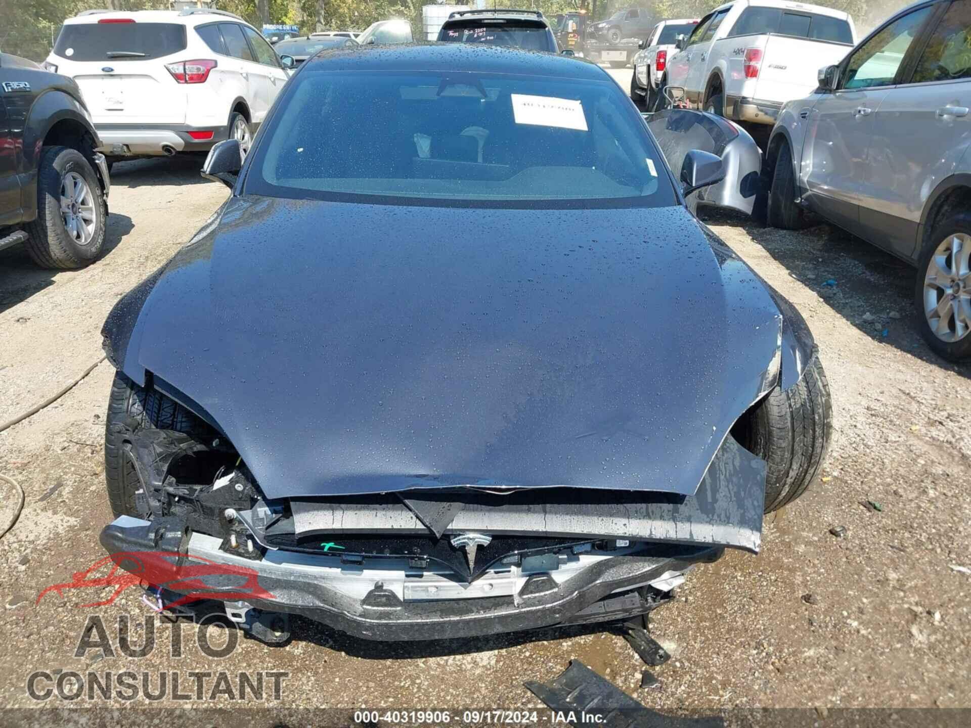 TESLA MODEL S 2023 - 5YJSA1E54PF500366