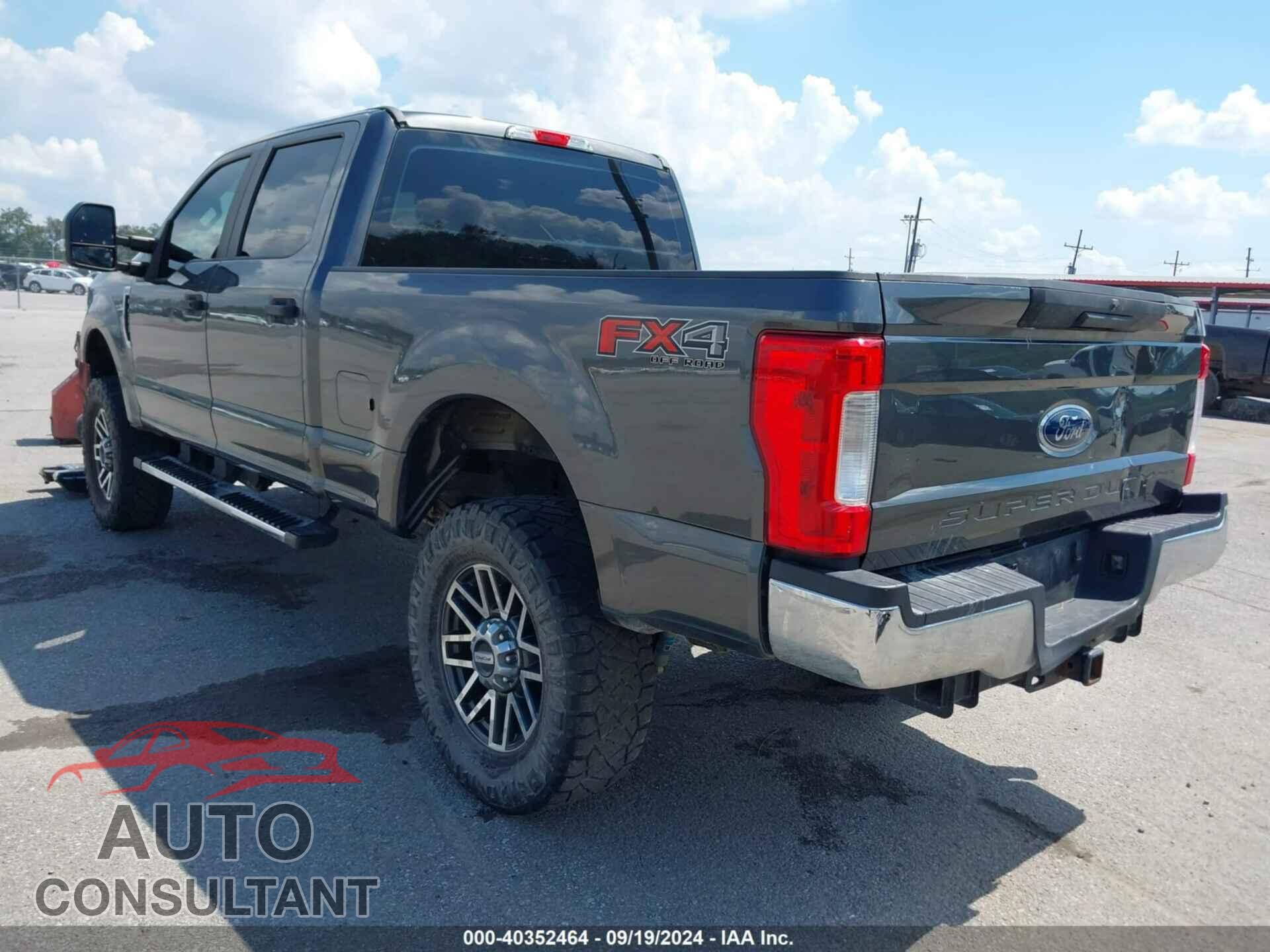 FORD F-250 2018 - 1FT7W2B65JEB04563