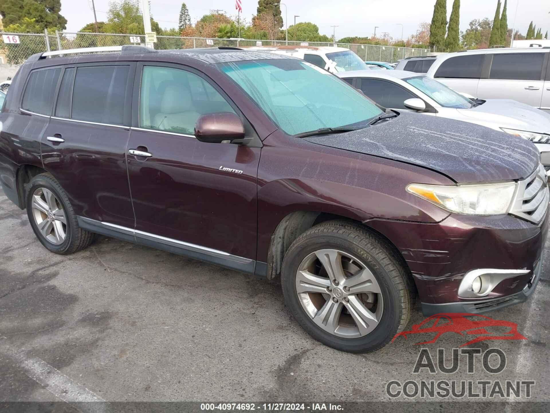TOYOTA HIGHLANDER 2011 - 5TDYK3EH2BS024104
