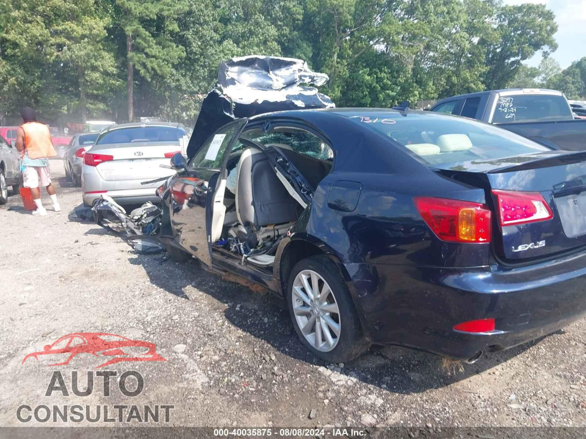 LEXUS IS 250 2010 - JTHCF5C28A5040559