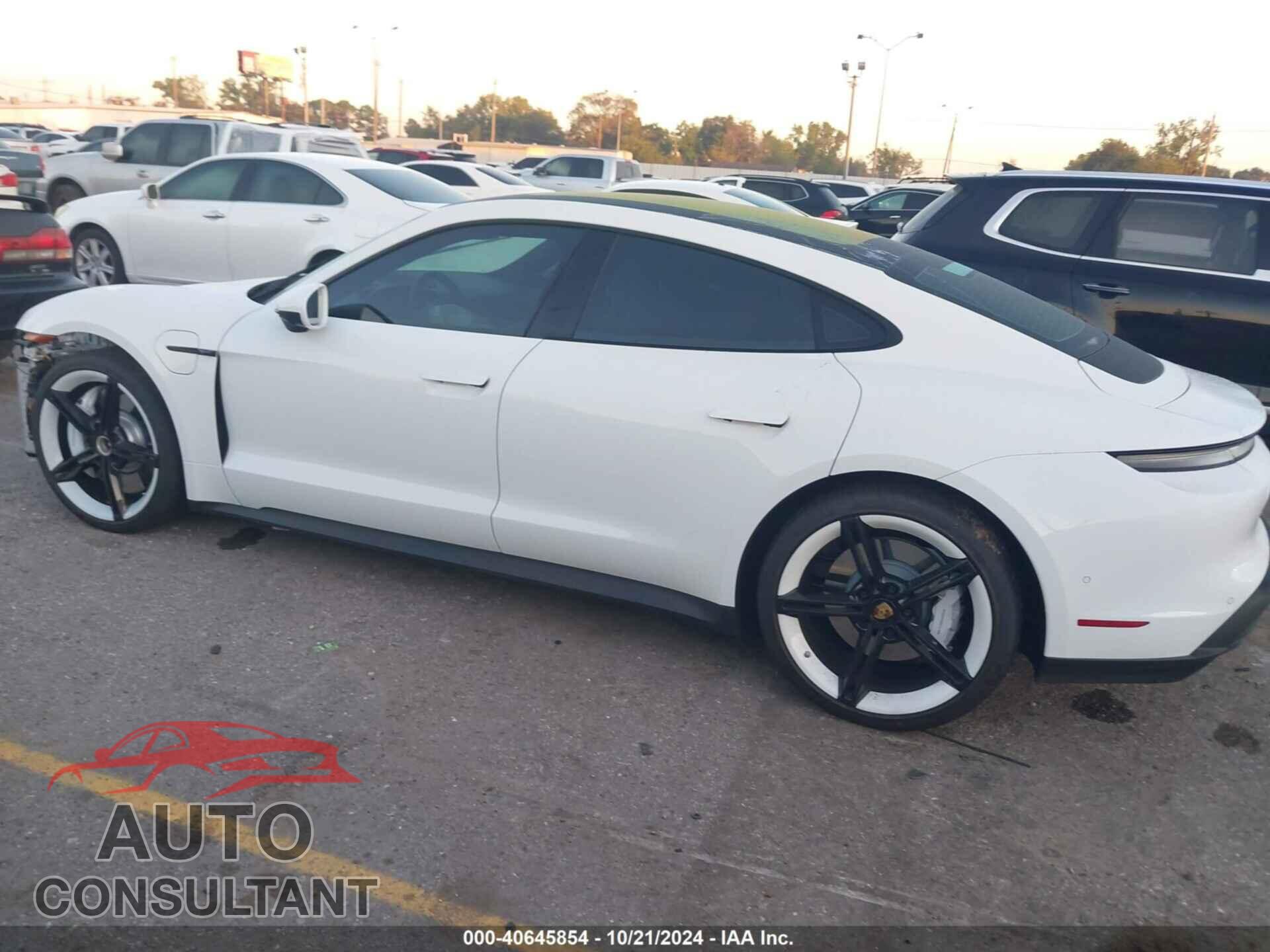 PORSCHE TAYCAN 2022 - WP0AA2Y10NSA13775