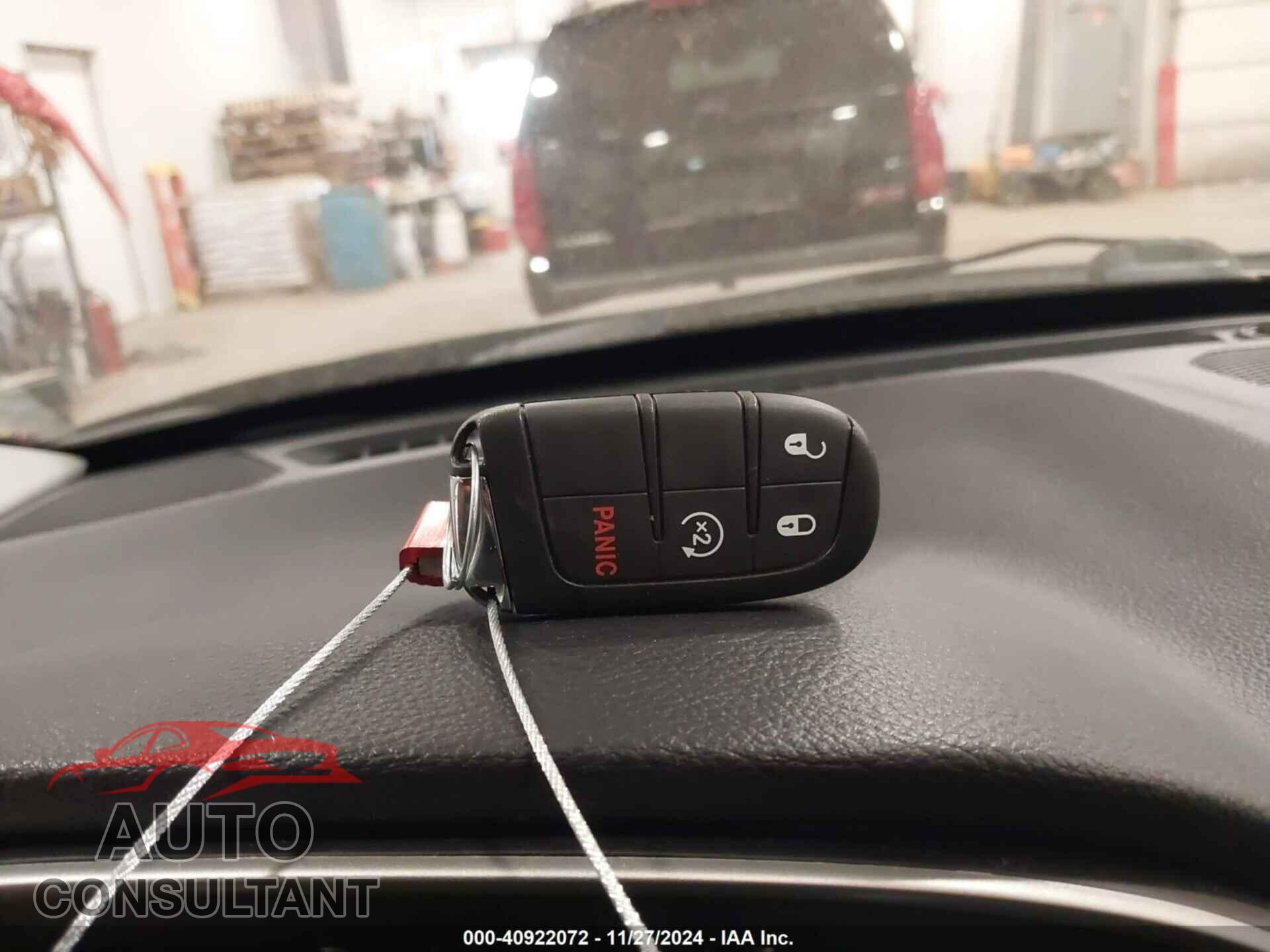 JEEP NEW COMPASS 2017 - 3C4NJDBB7HT646398