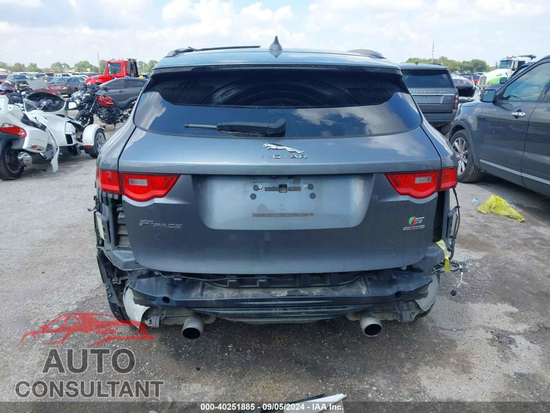 JAGUAR F-PACE 2017 - SADCM2BV4HA088308