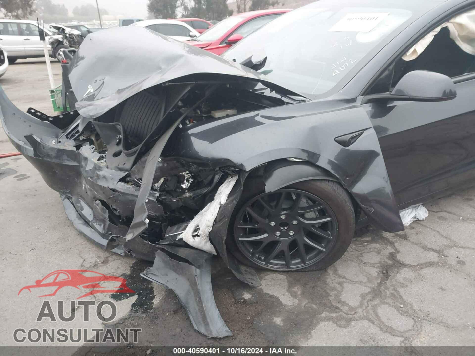 TESLA MODEL 3 2024 - 5YJ3E1EA0RF744072