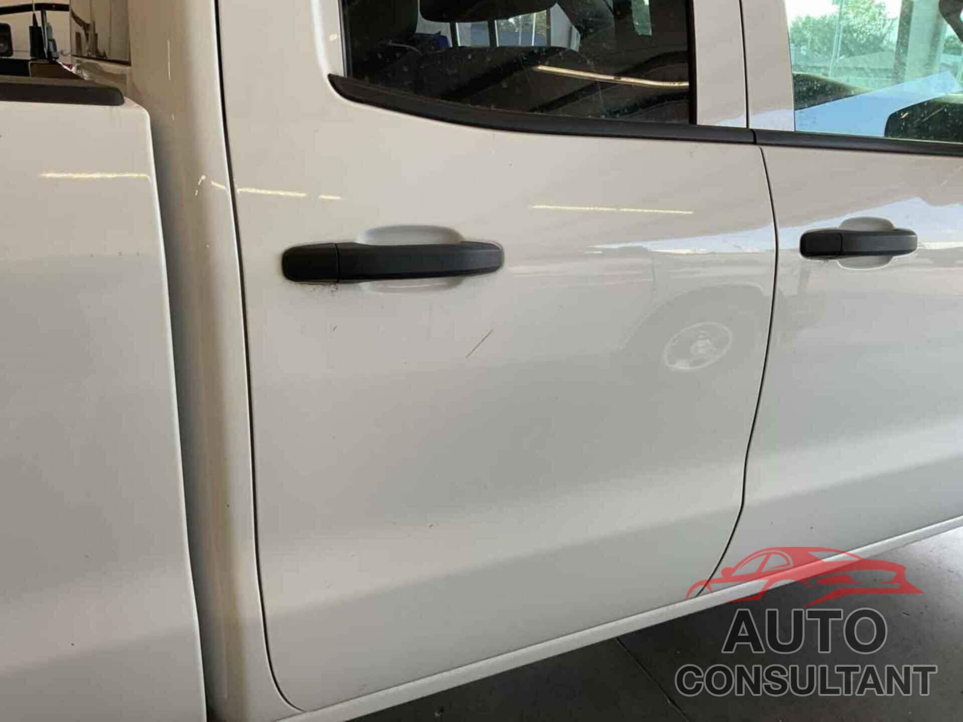 CHEVROLET SILVERADO 1500 LD 2019 - 2GCVKNEC8K1175510