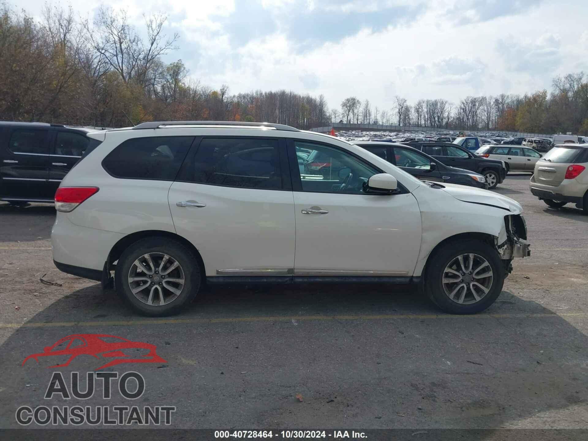 NISSAN PATHFINDER 2016 - 5N1AR2MM7GC660852