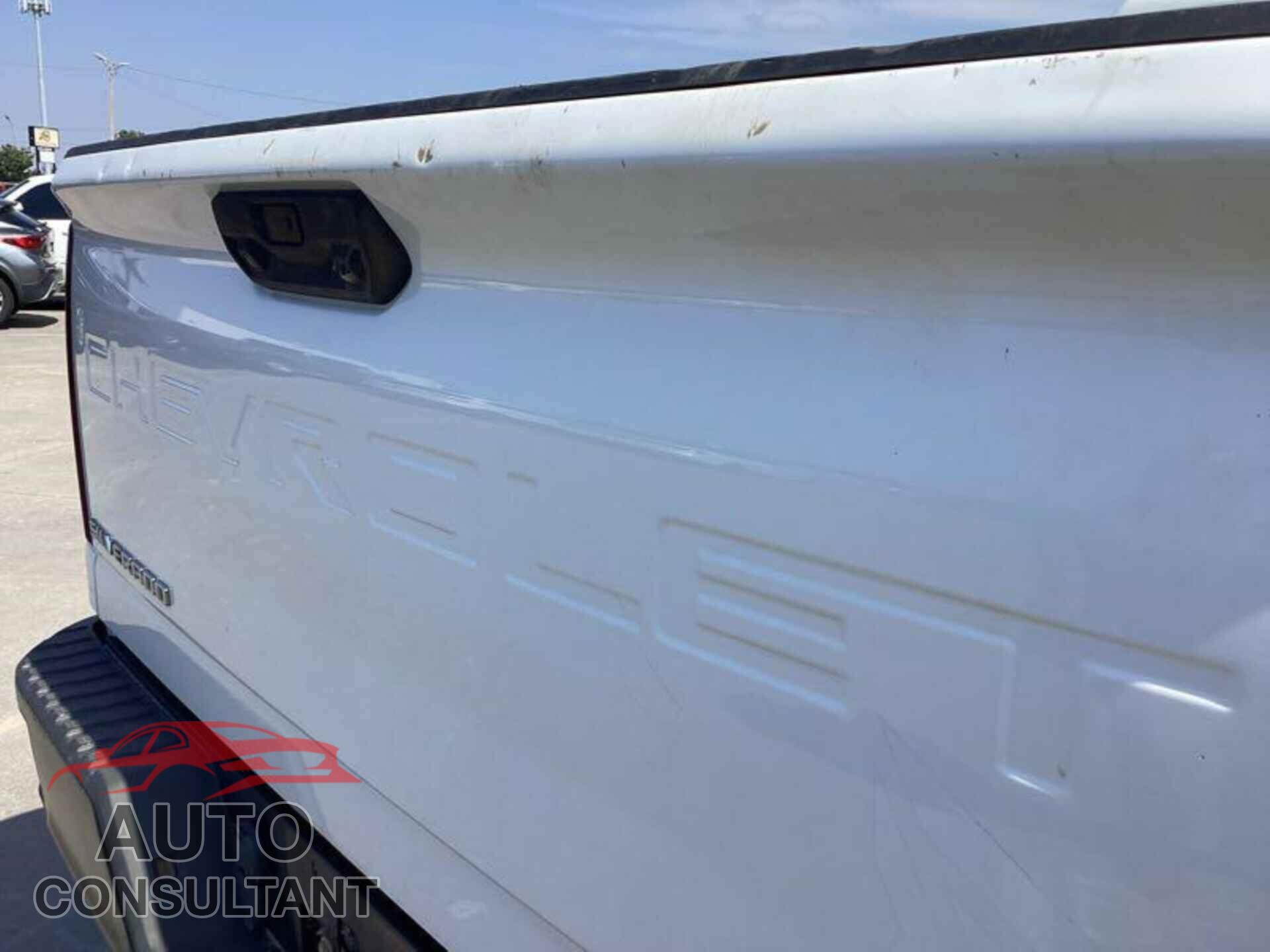 CHEVROLET SILVERADO 2020 - 1GC2YLE74LF233342