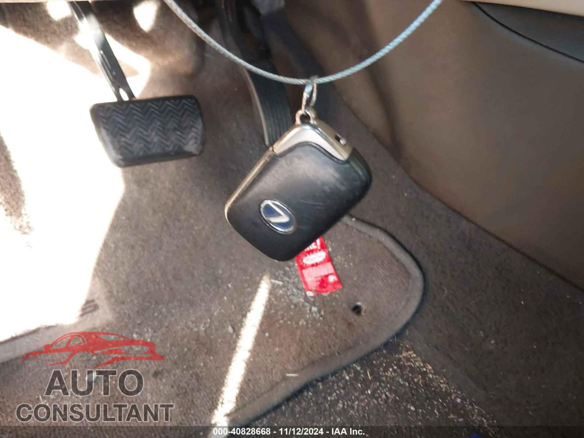 LEXUS HS 250H 2011 - JTHBB1BA1B2045596