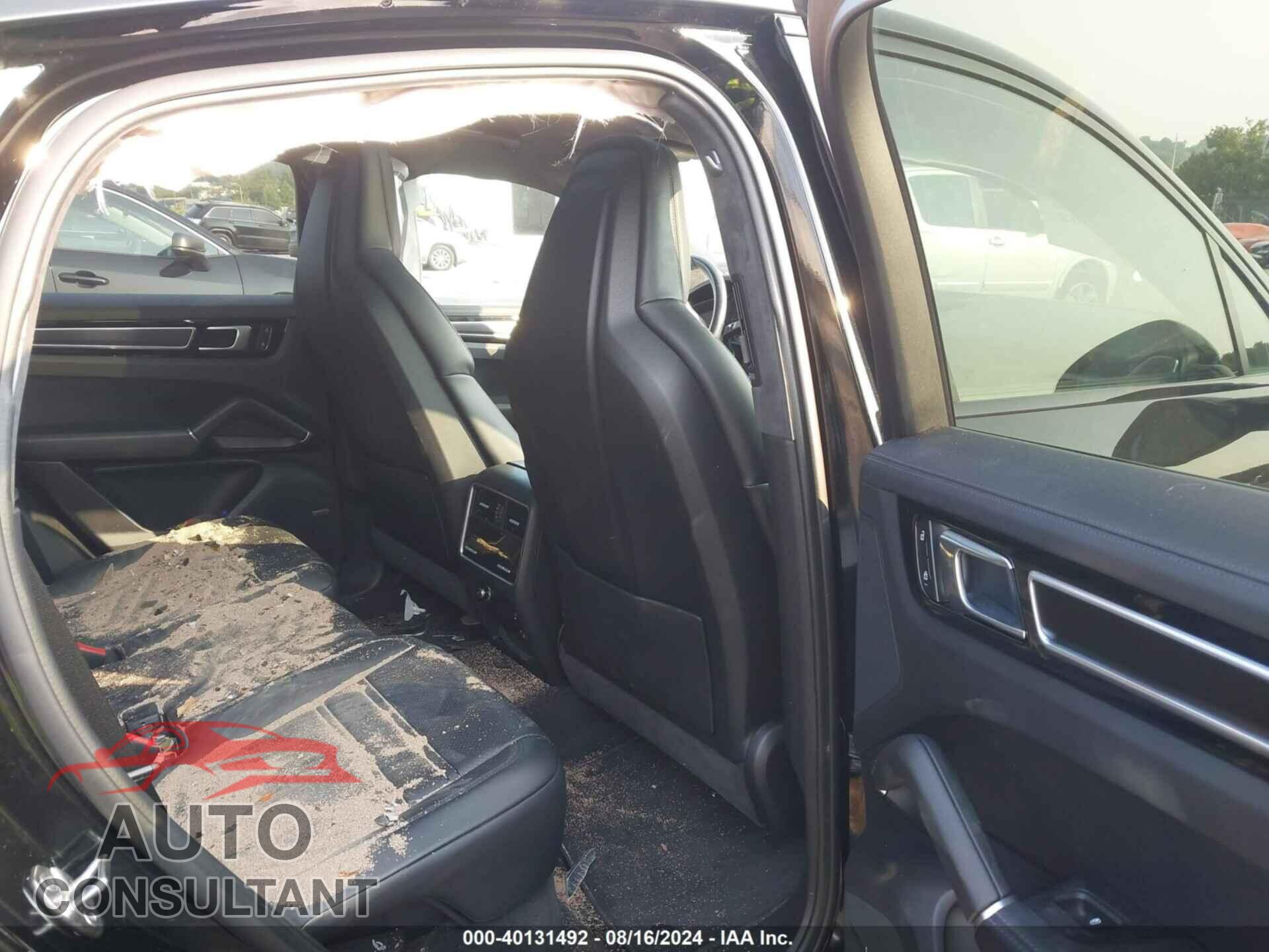 PORSCHE CAYENNE 2023 - WP1BG2AY7PDA32059