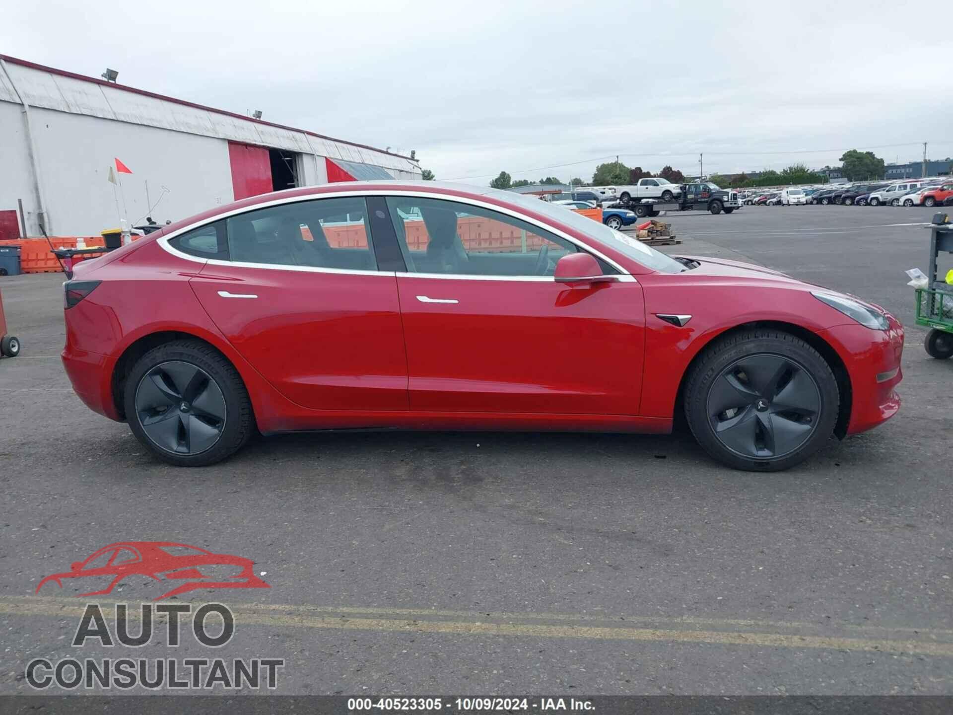 TESLA MODEL 3 2018 - 5YJ3E1EB7JF114661