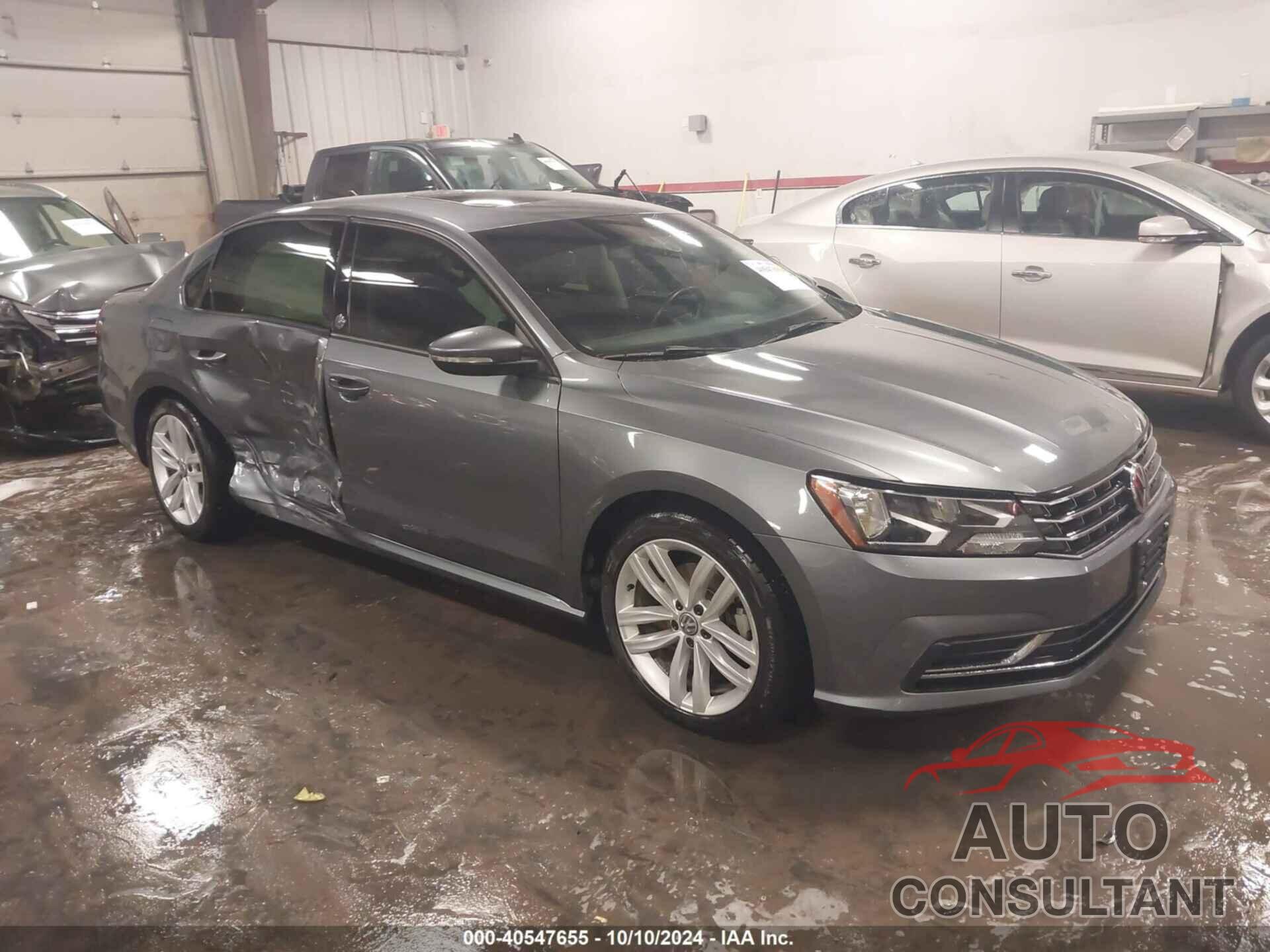 VOLKSWAGEN PASSAT 2019 - 1VWLA7A34KC003722