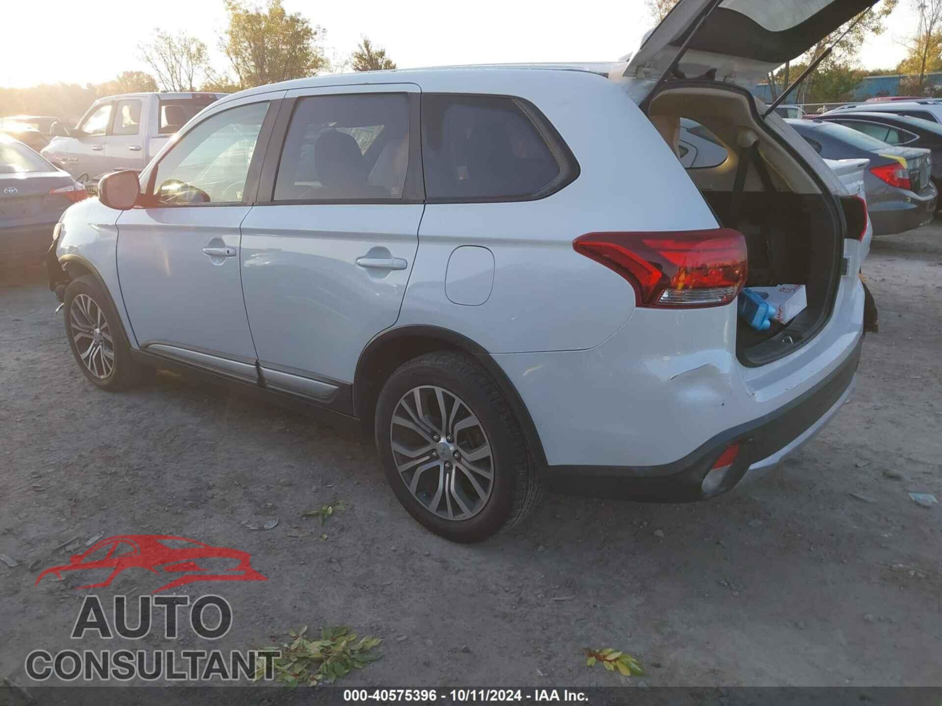 MITSUBISHI OUTLANDER 2017 - JA4AD2A33HZ065178