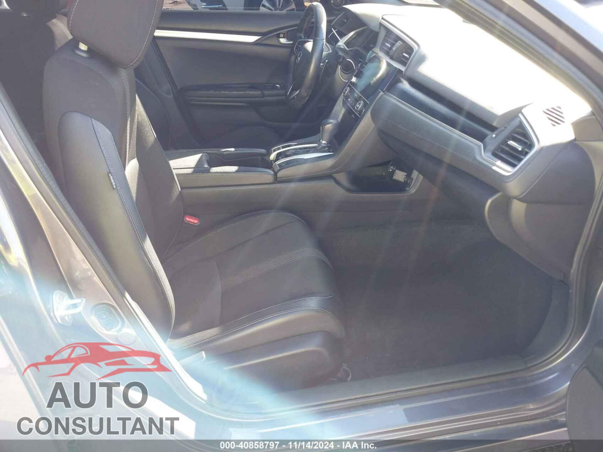HONDA CIVIC 2021 - 19XFC2F80ME002581