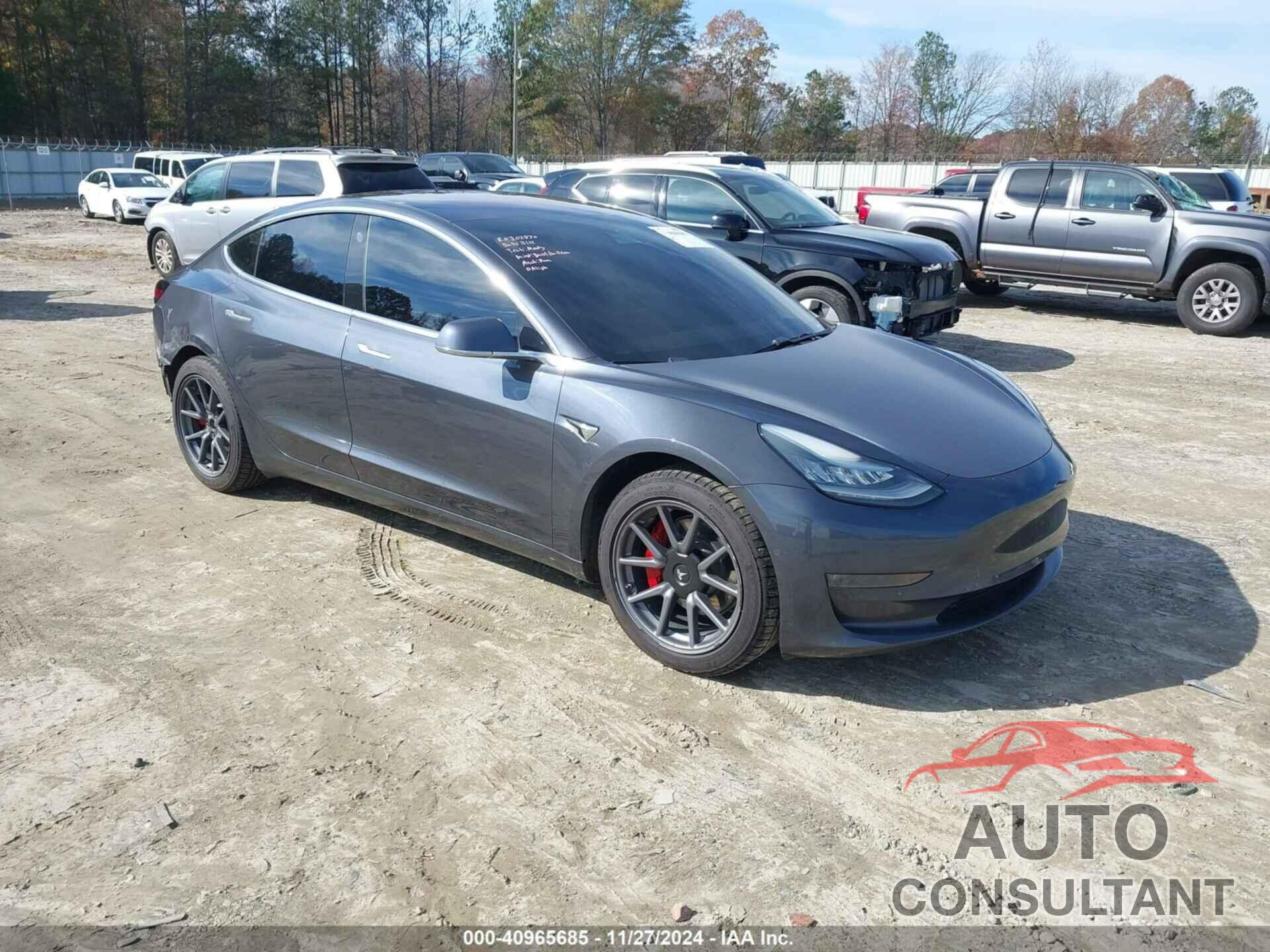 TESLA MODEL 3 2018 - 5YJ3E1EA0JF101645