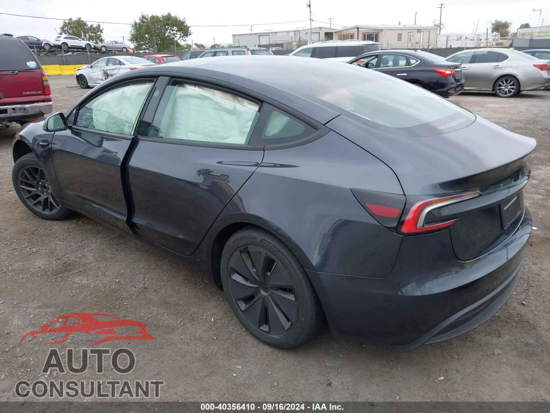 TESLA MODEL 3 2024 - 5YJ3E1EA2RF725796
