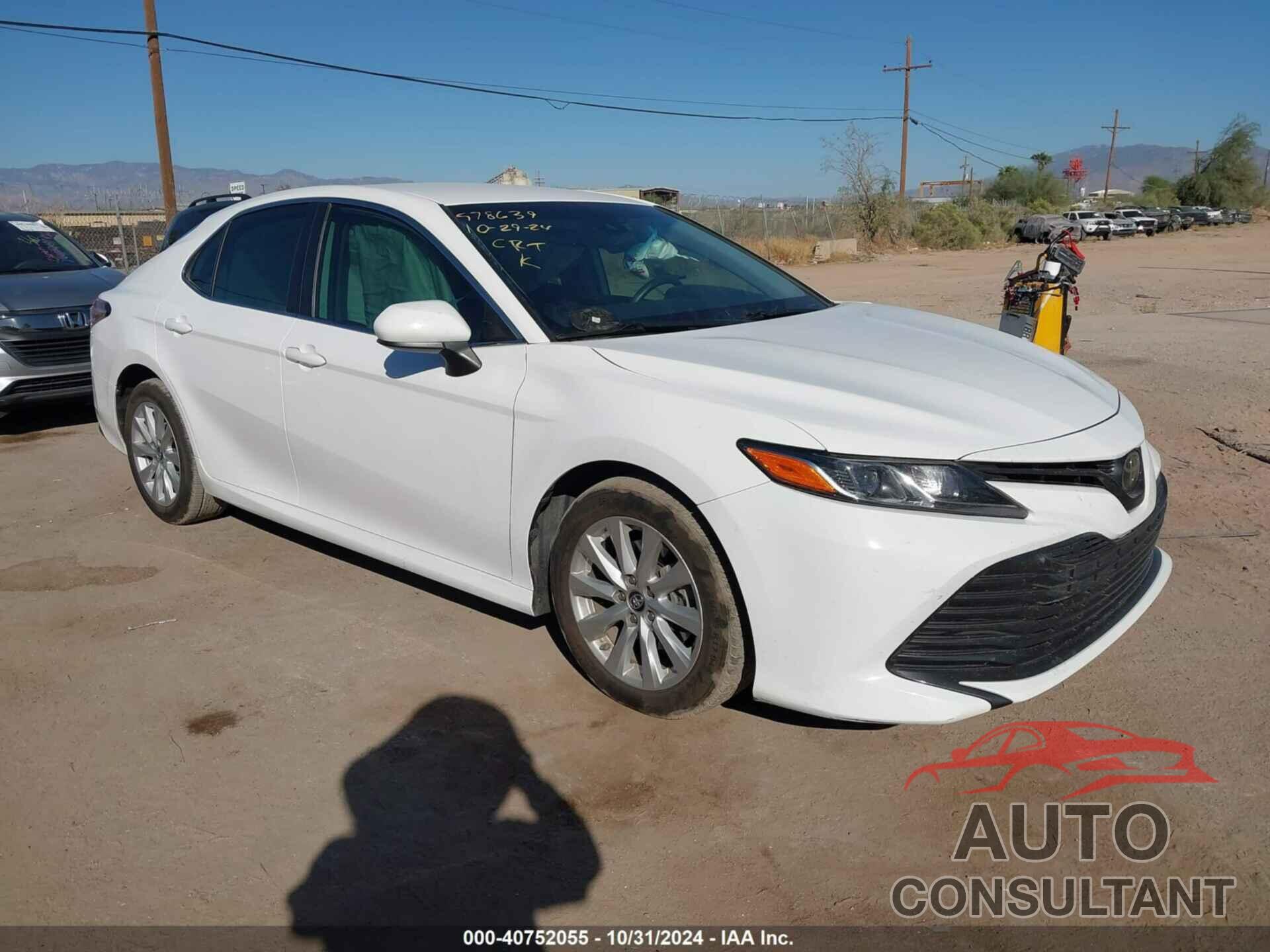TOYOTA CAMRY 2019 - 4T1B11HK4KU189096