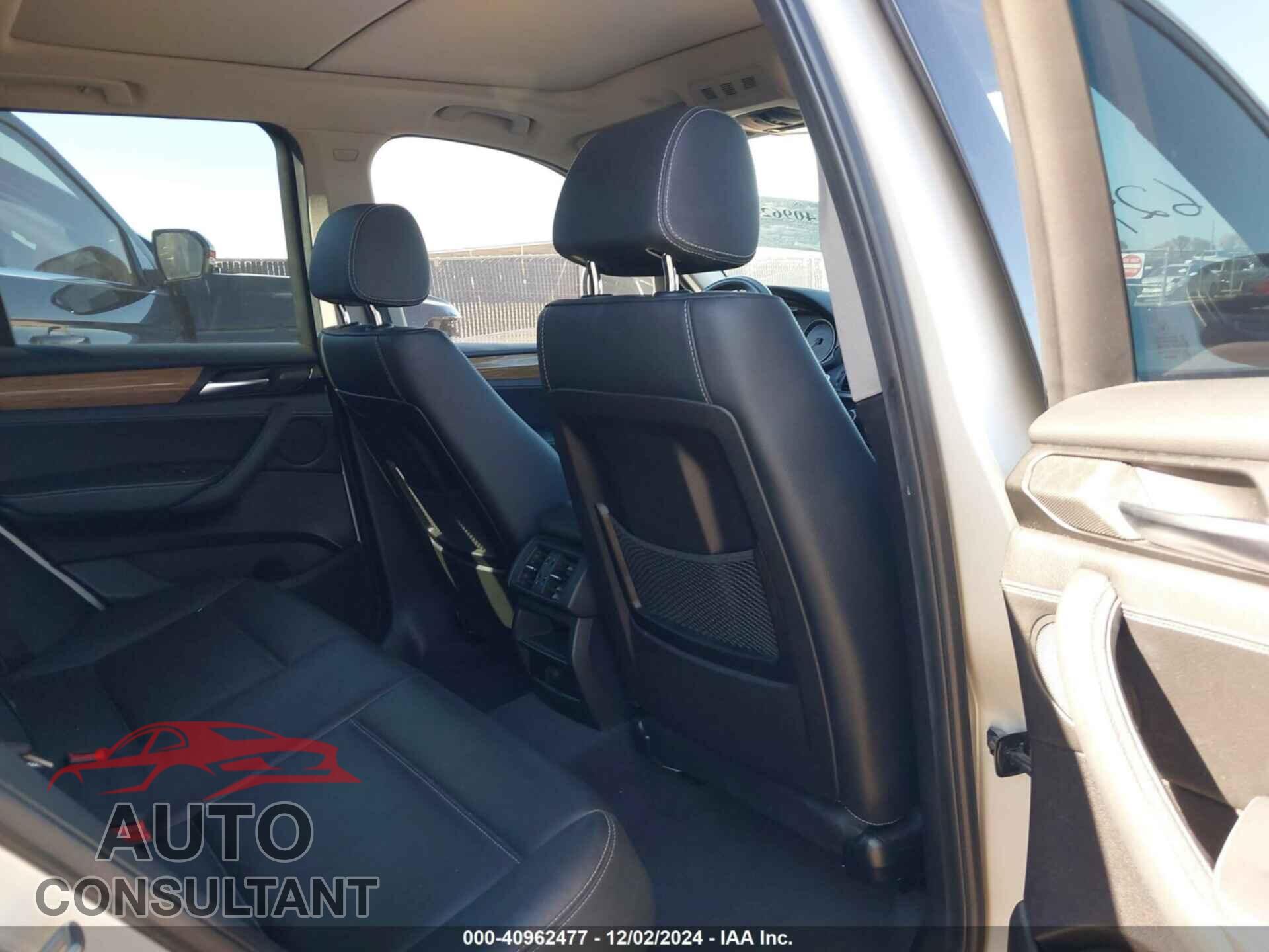 BMW X3 2013 - 5UXWX9C55D0D03896