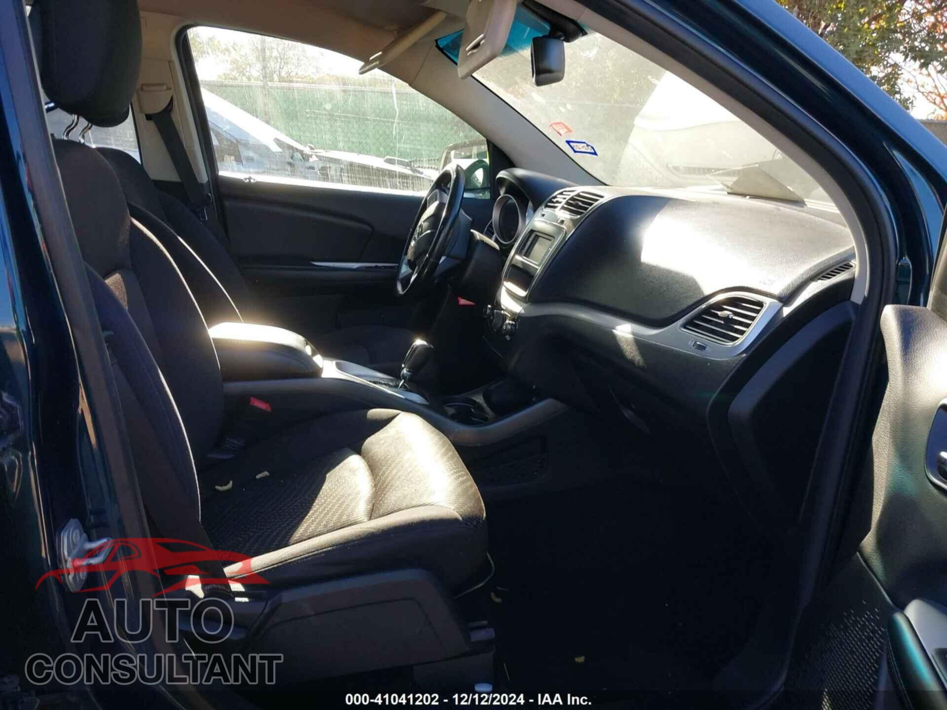 DODGE JOURNEY 2015 - 3C4PDCAB9FT591803