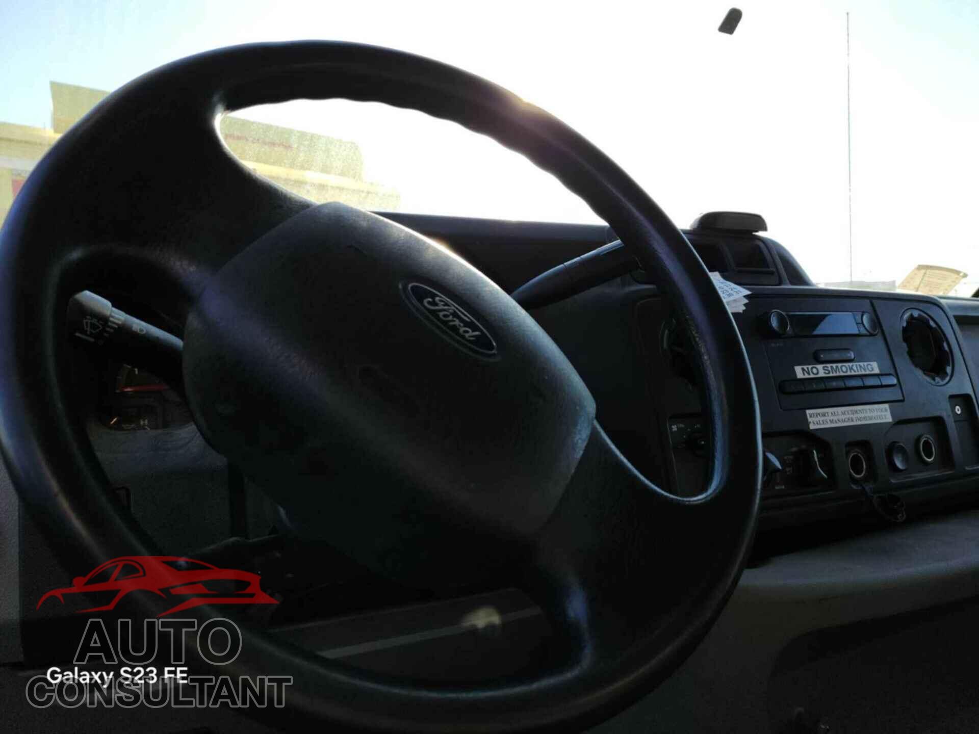 FORD E-450 CUTAWAY 2019 - 1FDXE4FS6KDC19309