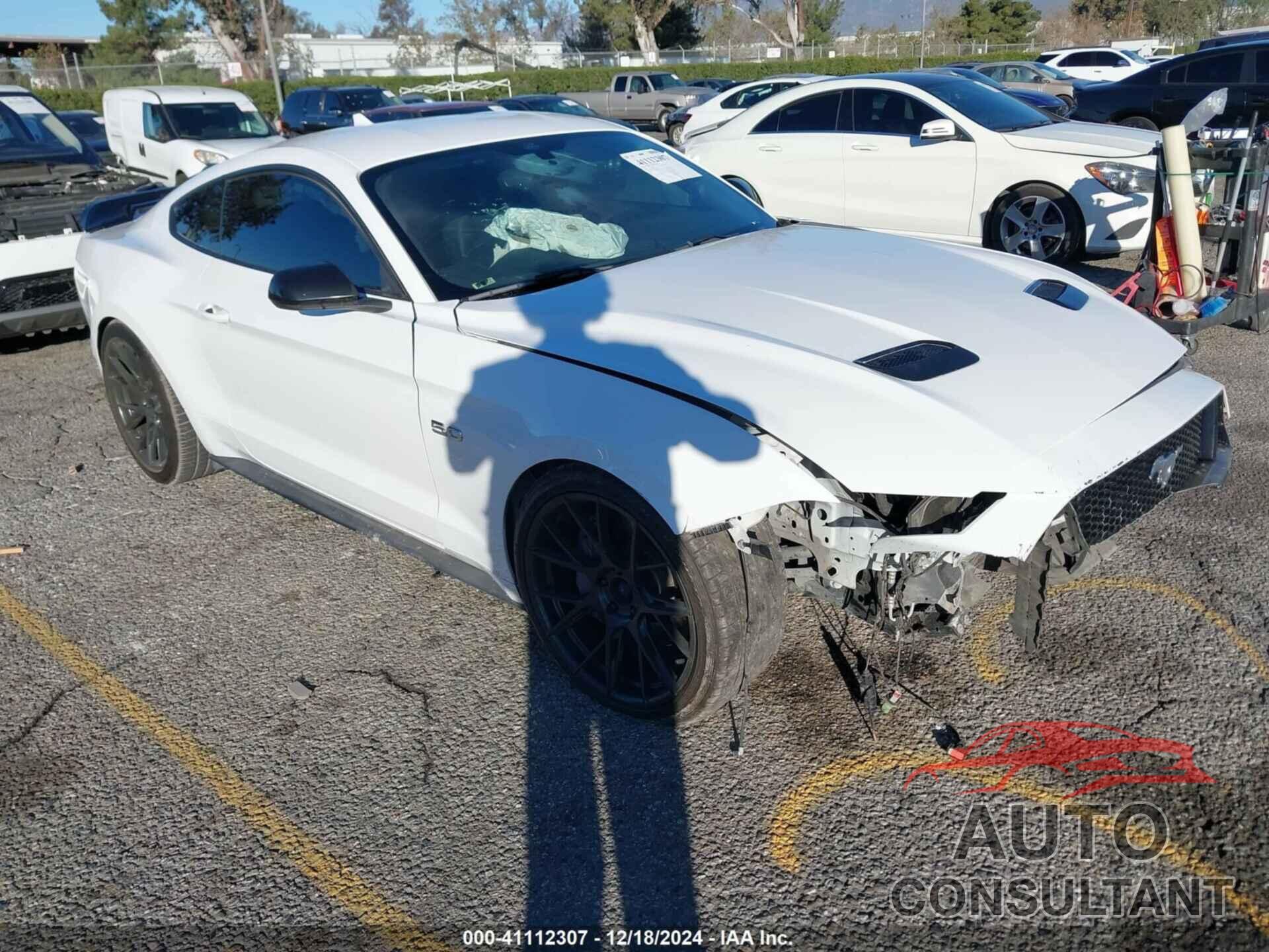 FORD MUSTANG 2020 - 1FA6P8CF9L5189071