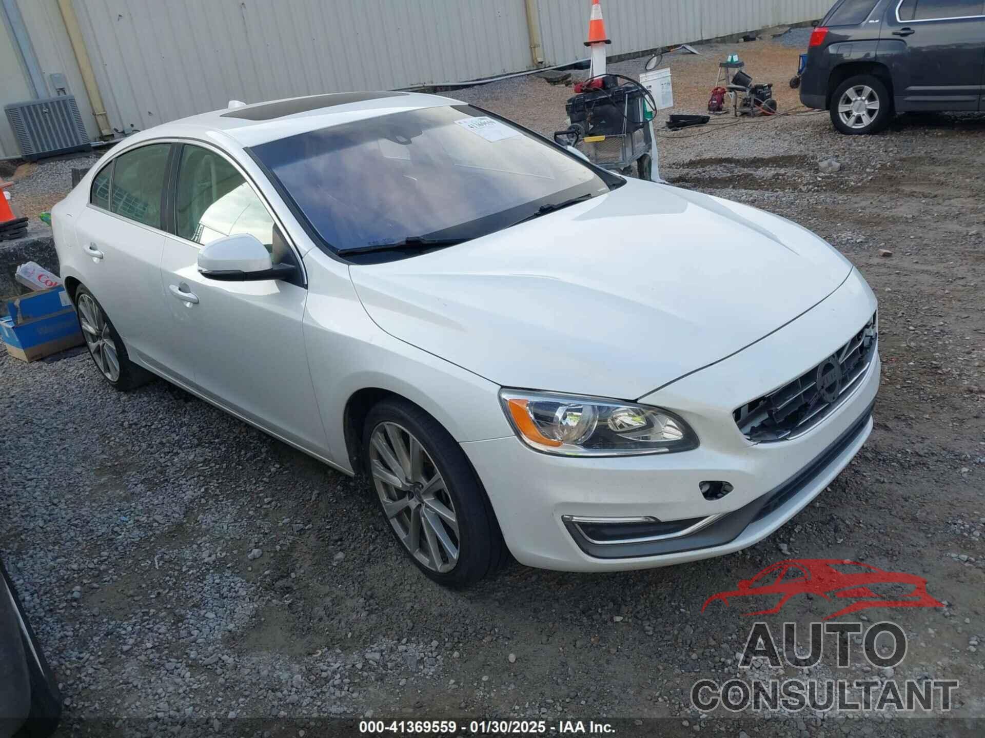 VOLVO S60 INSCRIPTION 2018 - LYV402HK7JB165941