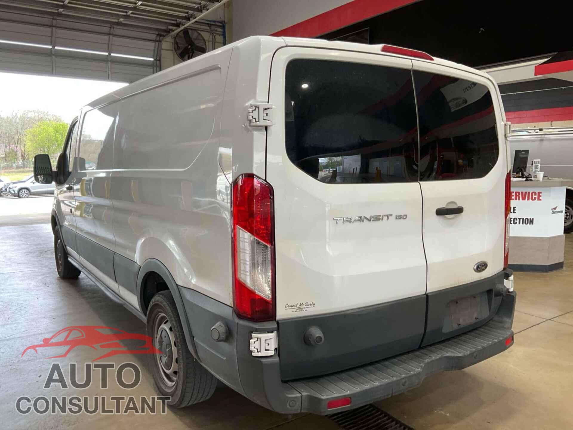 FORD TRANSIT-150 2015 - 1FTNE2YM2FKA84622