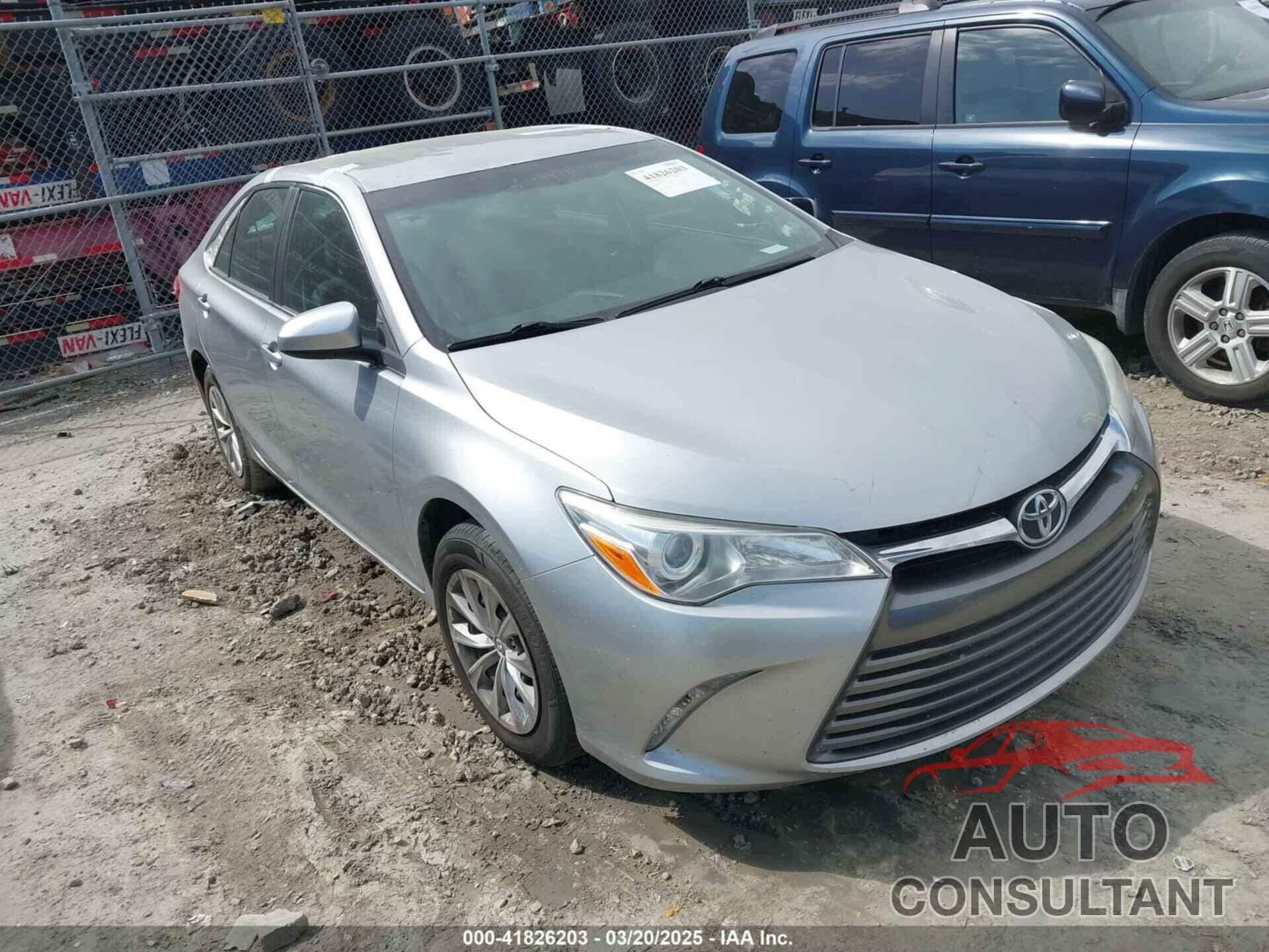 TOYOTA CAMRY 2016 - 4T4BF1FK9GR567270