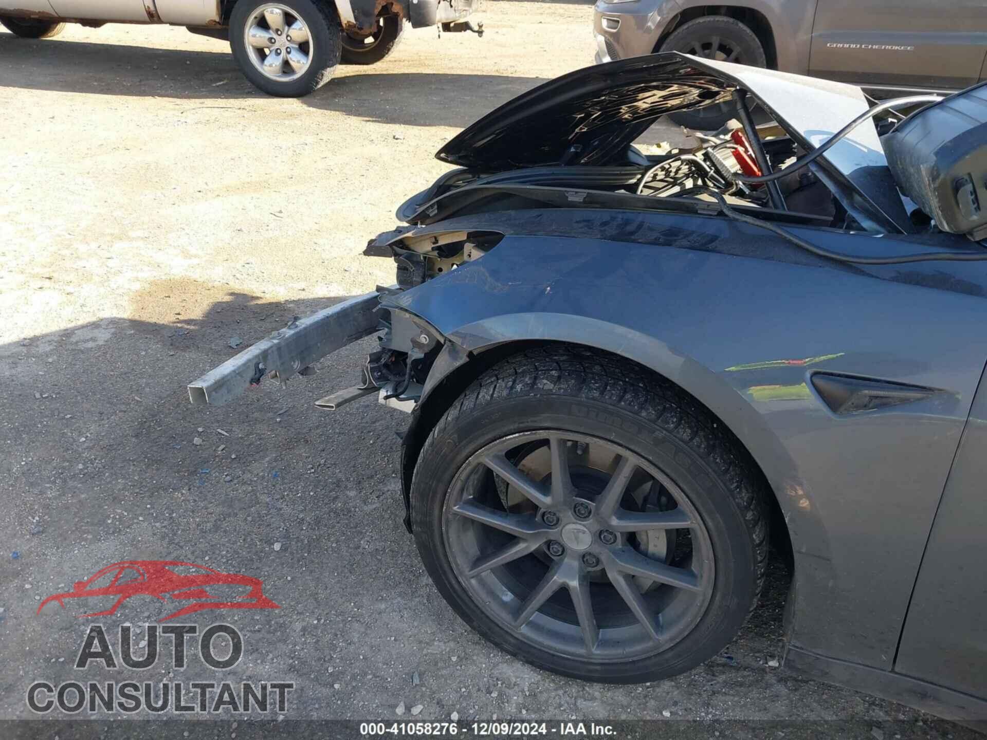 TESLA MODEL 3 2021 - 5YJ3E1EB9MF869380
